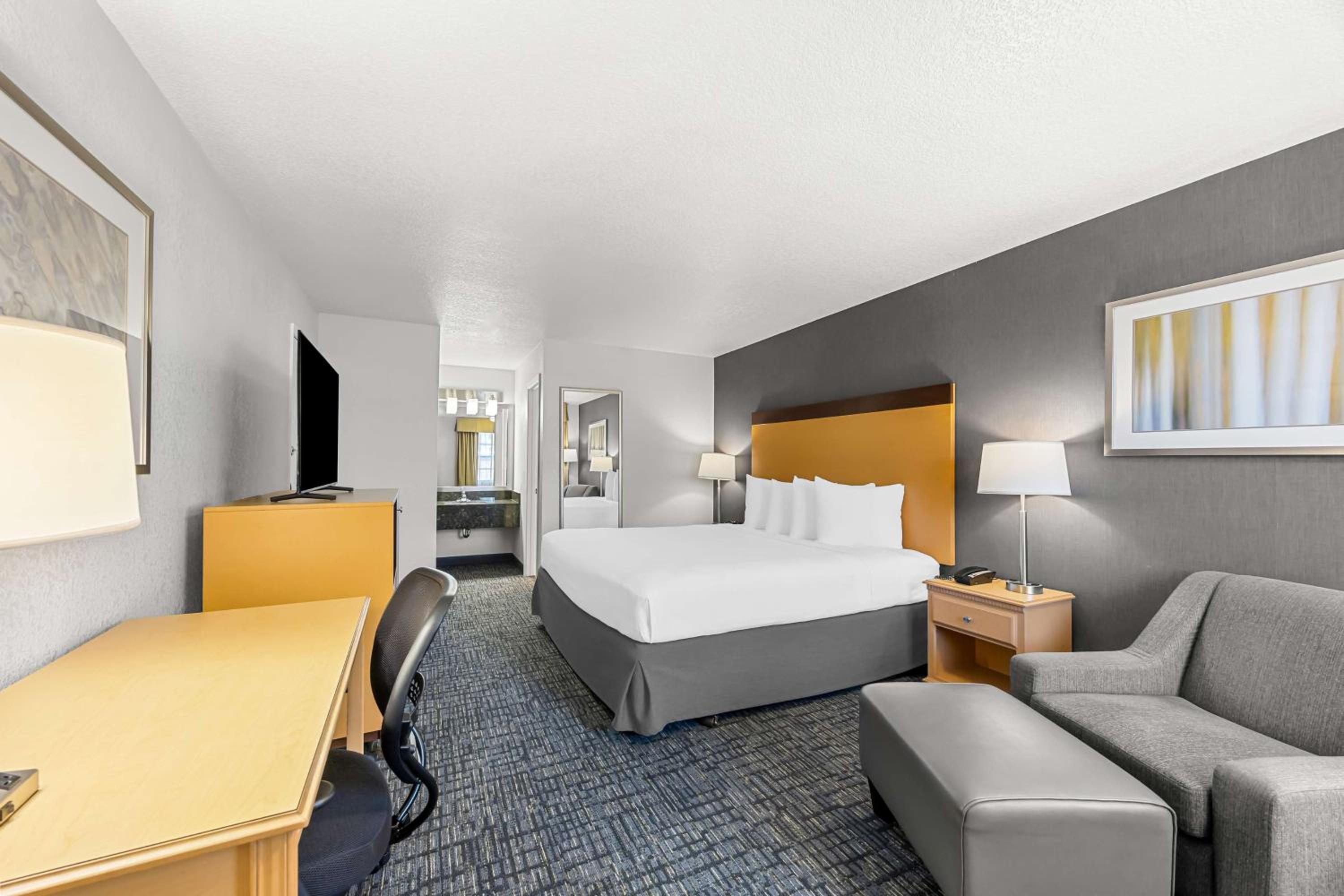 Medford Vacations - Best Western Horizon Inn - Property Image 25