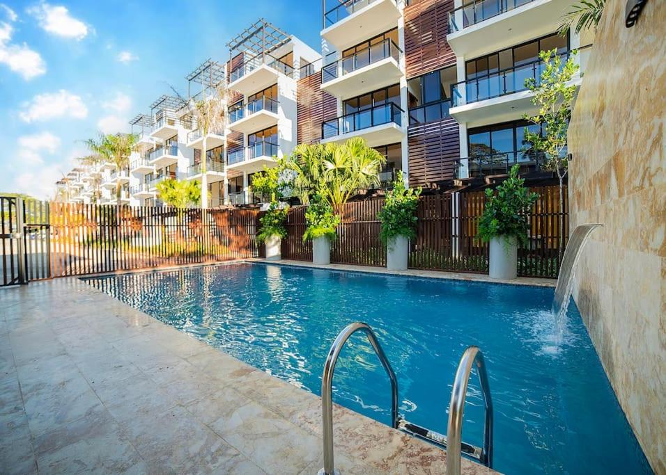 Divine Stay 3 Bedroom One minute from the beach on the malecon view 3