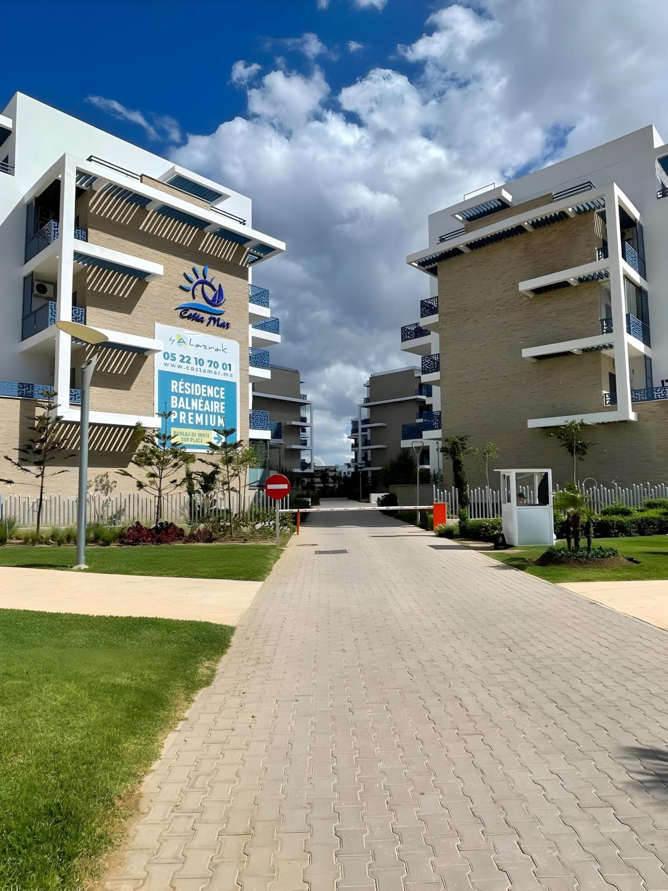 Appartement luxueux - Piscines, Plage 300m, Résidence fermée view 5