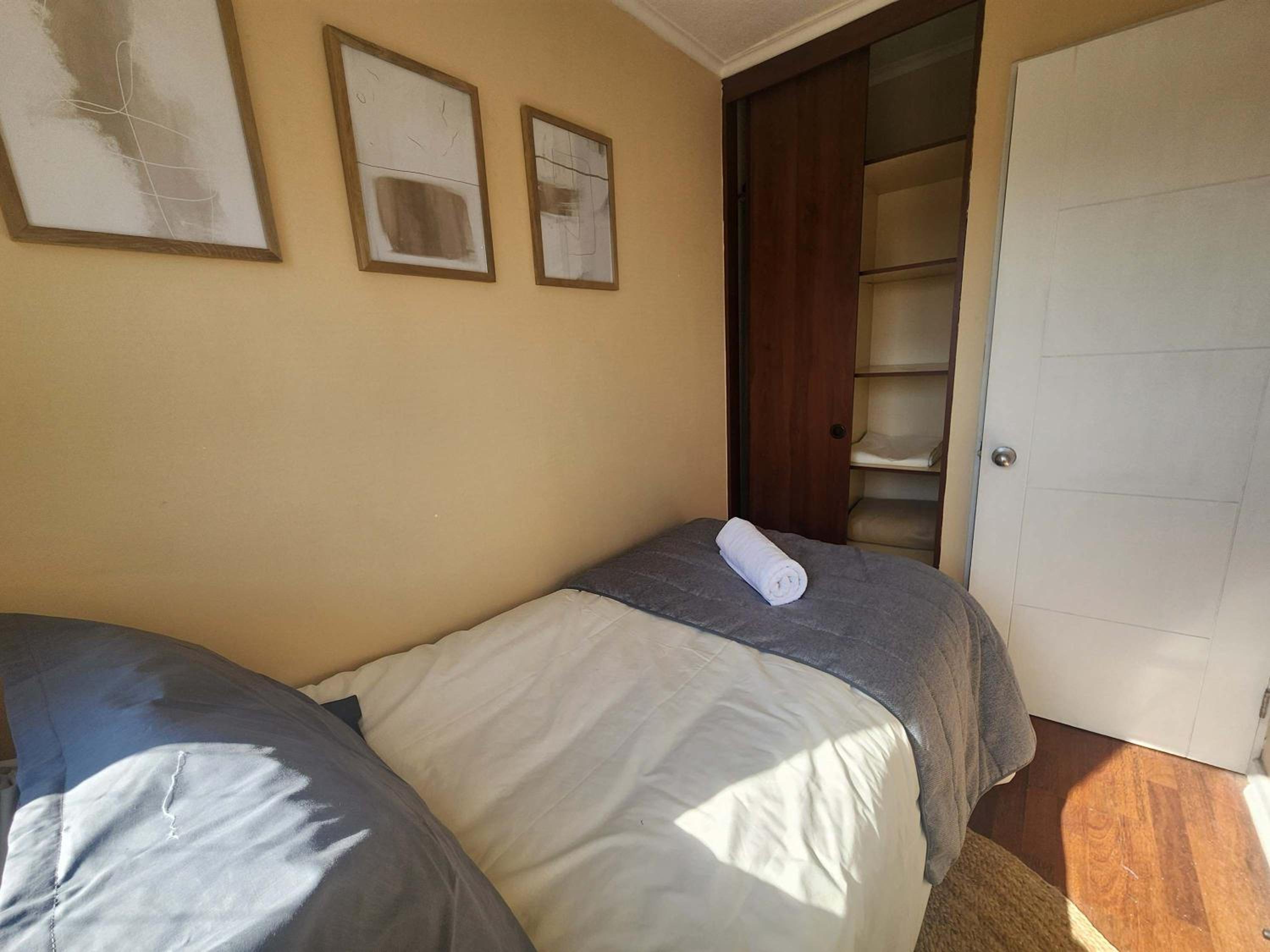 HOM I Comodo Departamento 3PAX 2D1B Calle Merced Stgo