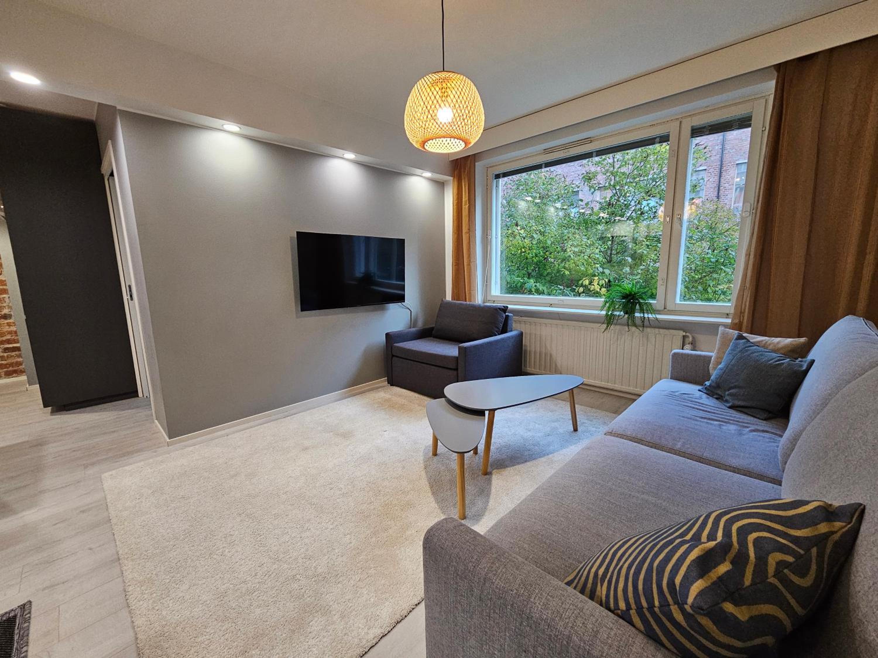 Tampere Central Cozy Stay - FREE parking, Two-room apartment and fully equipped view 5