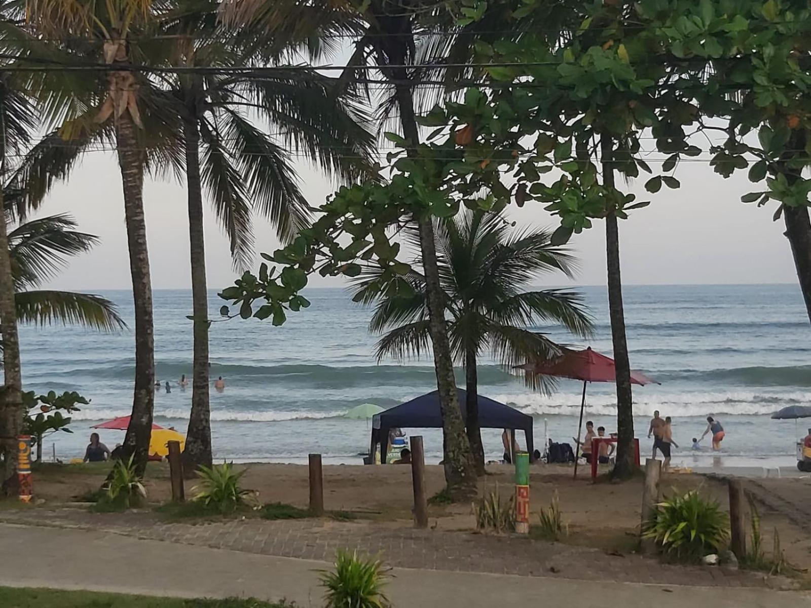 AP 50 metros da orla Praia Grande Ubatuba !