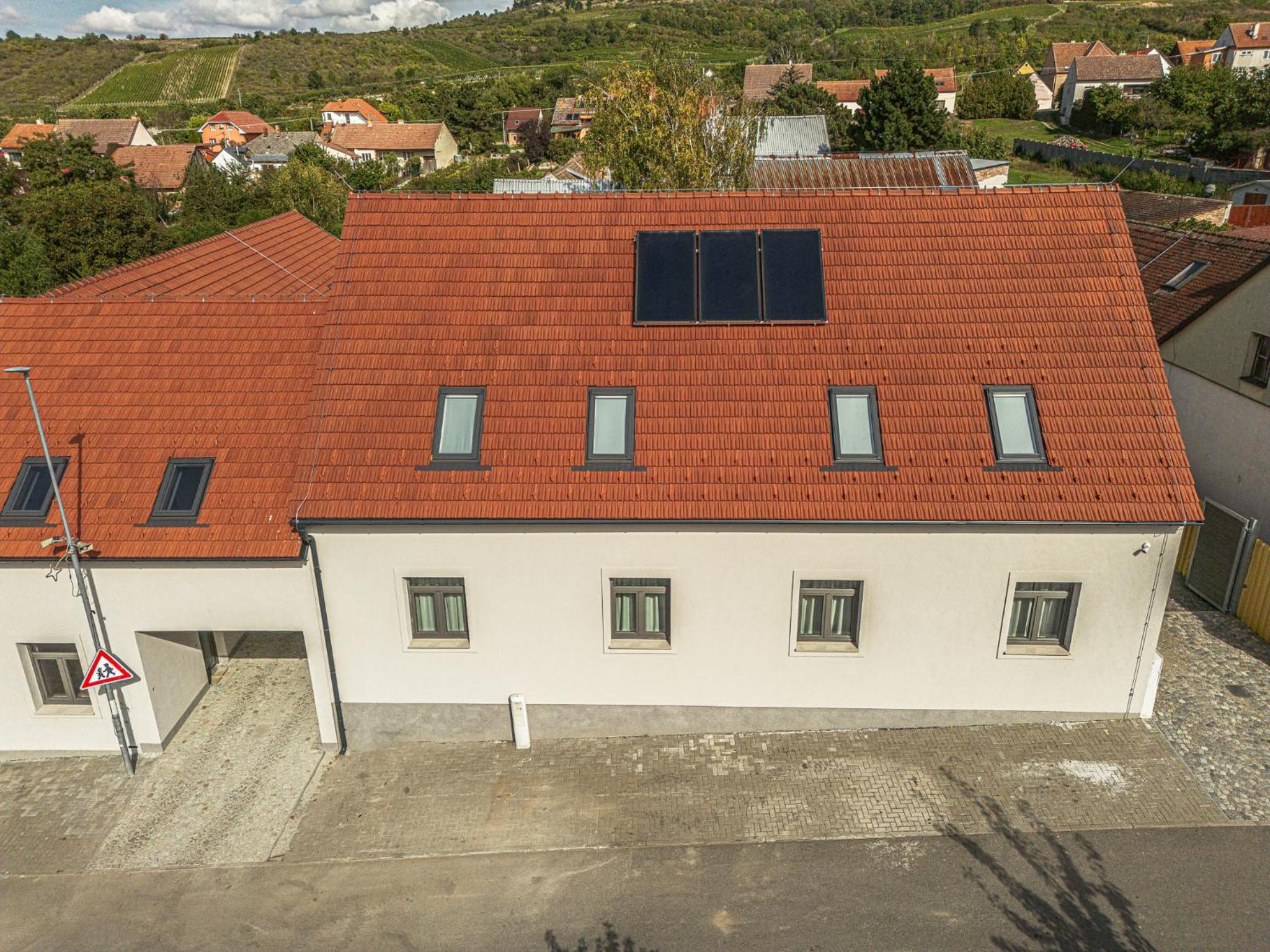Rezidence Pálava, Perná