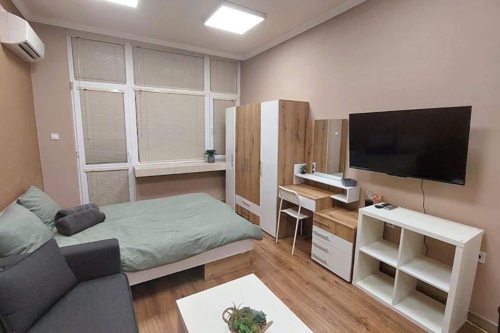 Lazur Home Center of Burgas