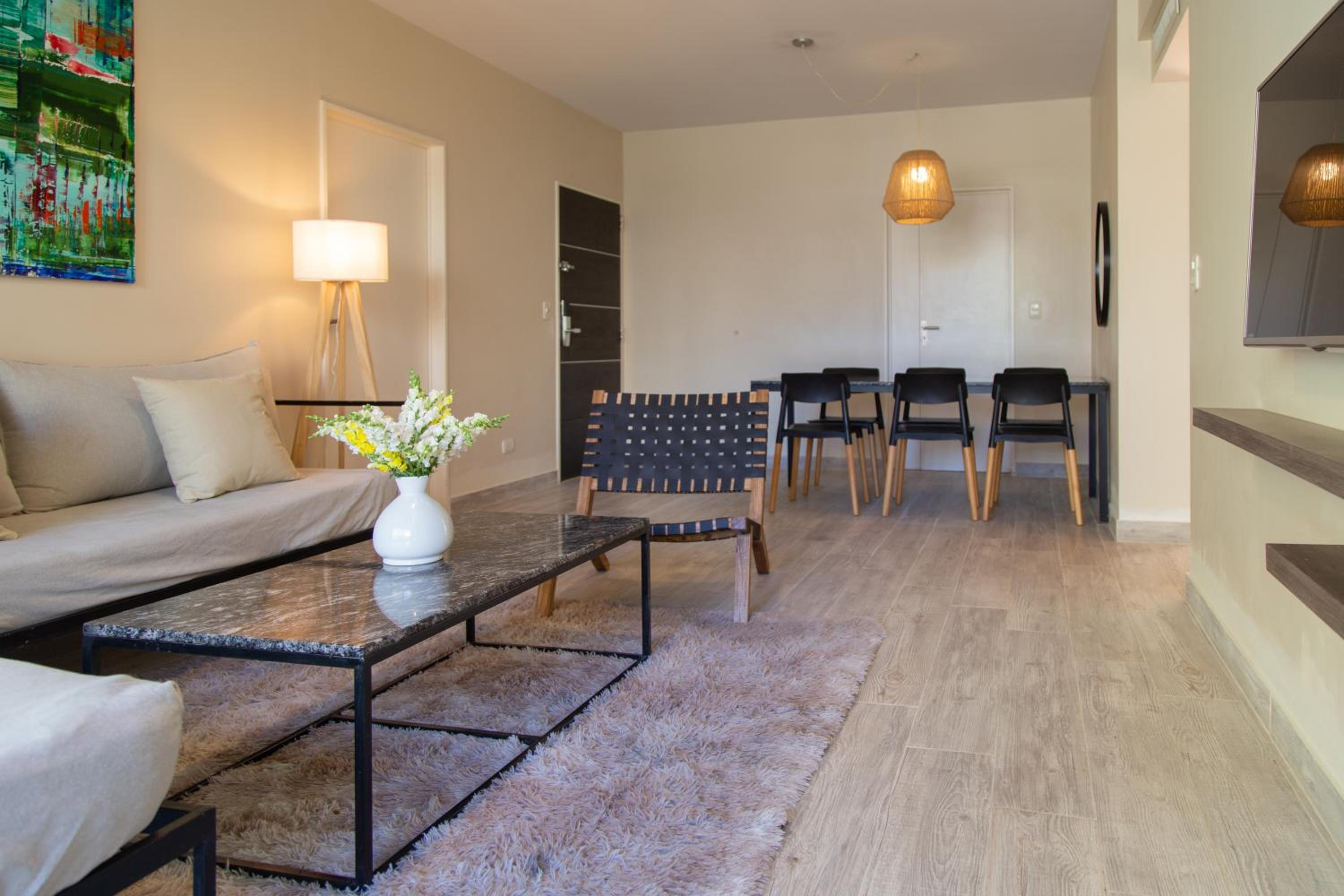 Pistacia Stunning Apartment