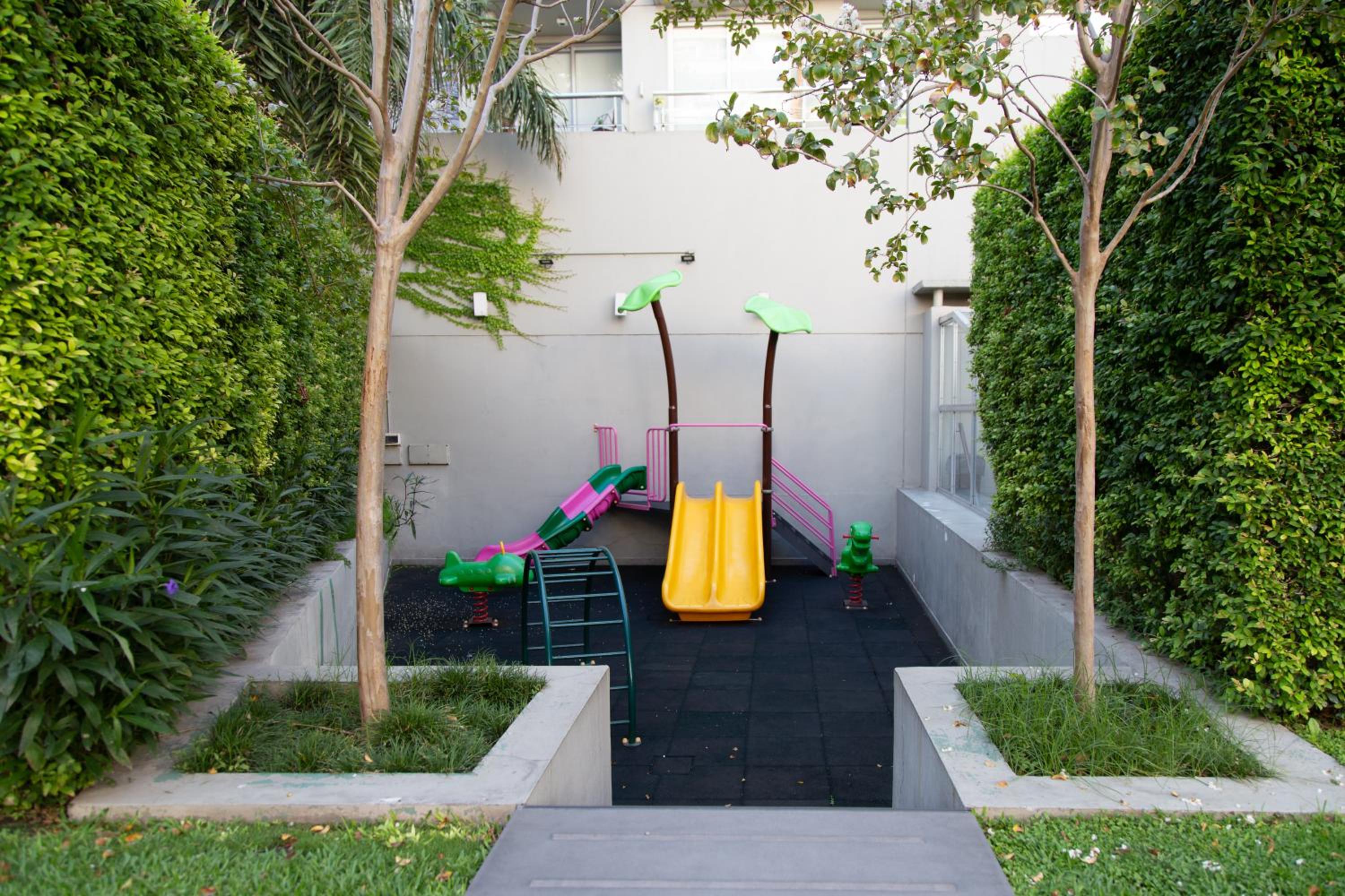 Pistacia Stunning Apartment