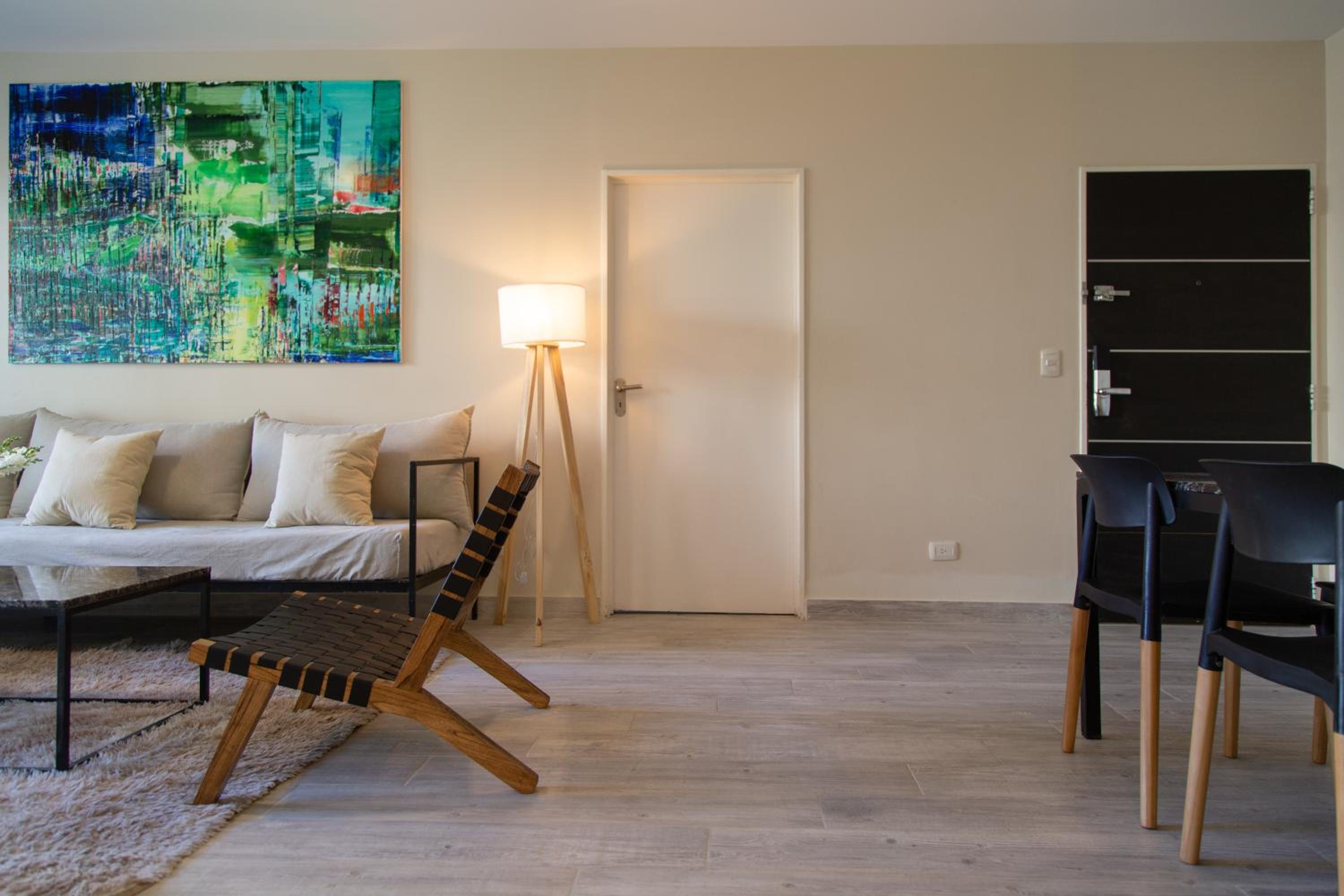 Pistacia Stunning Apartment