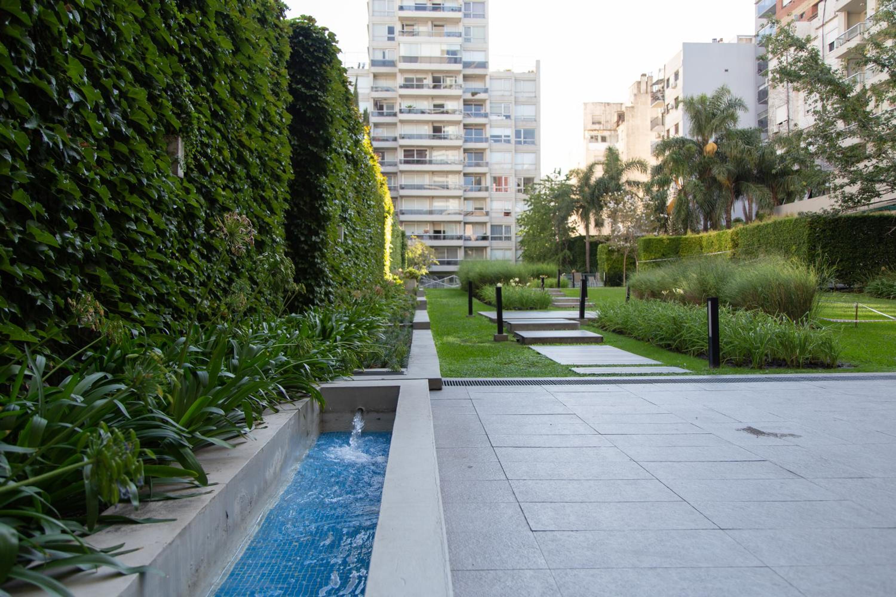 Pistacia Stunning Apartment