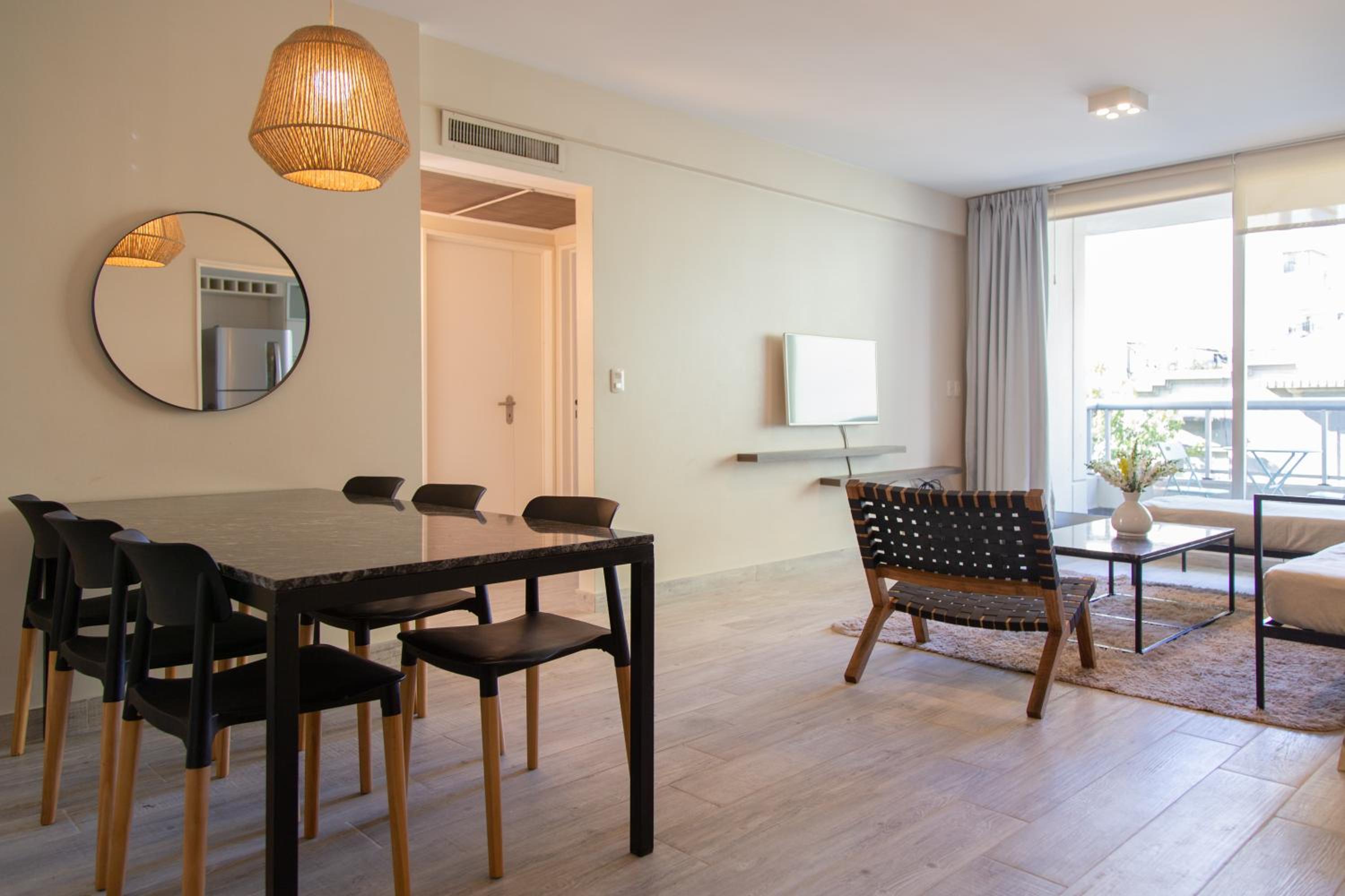 Pistacia Stunning Apartment