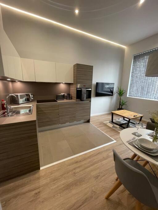Luxury 1 Bedroom Bournville Apartment view 2