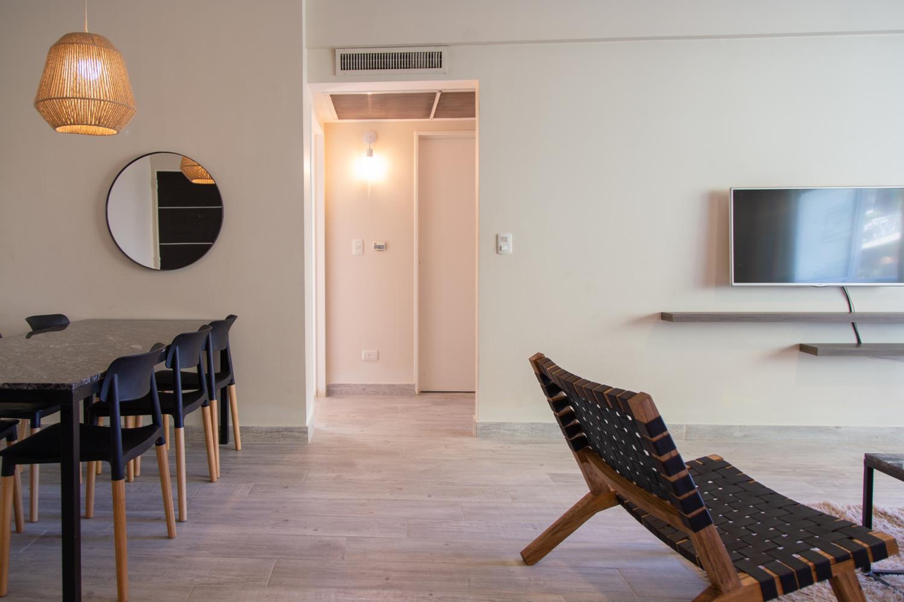 Pistacia Stunning Apartment