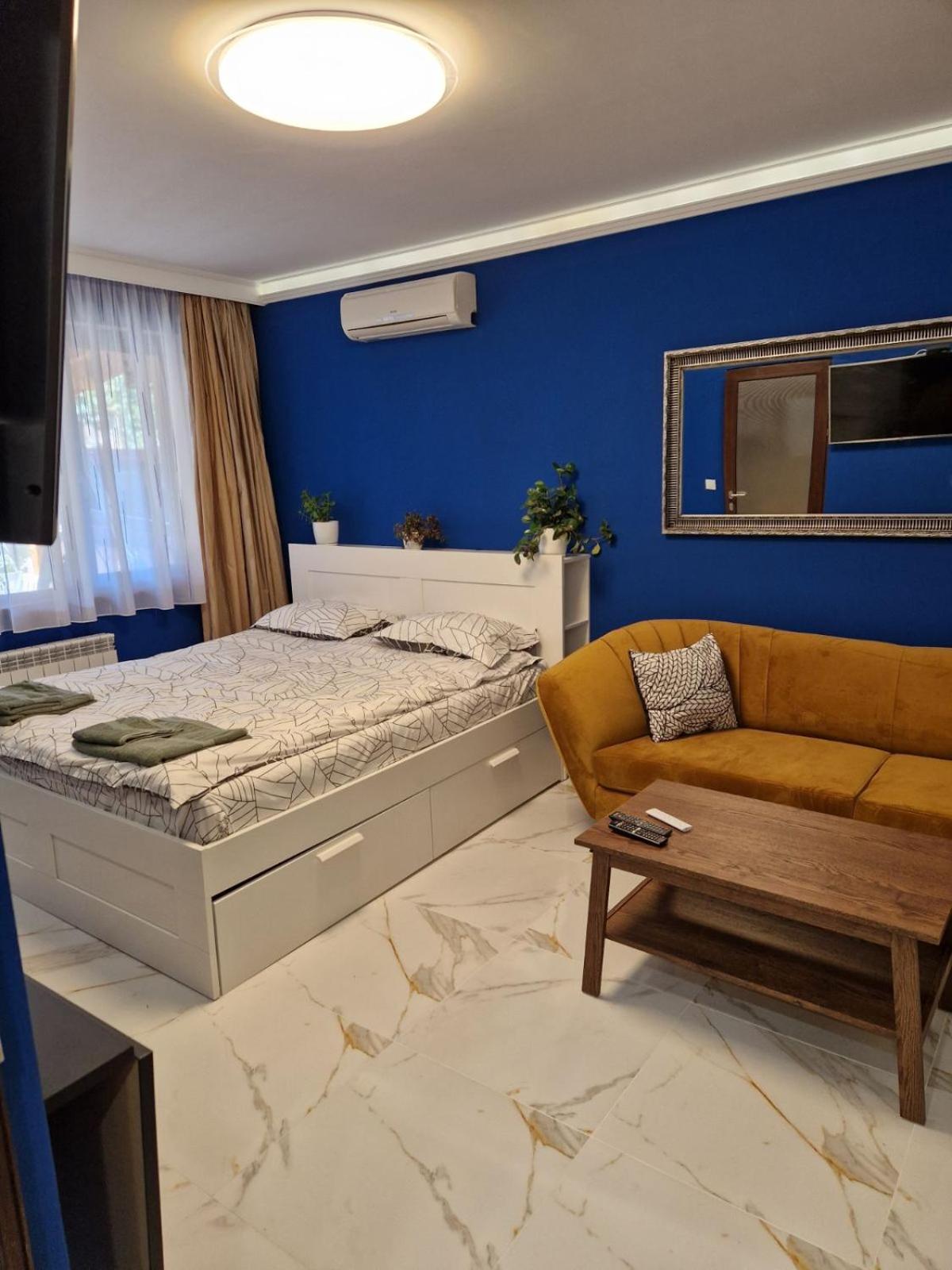 Sweet Home 3