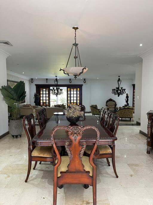 Casa Campestre en Cali Pance
