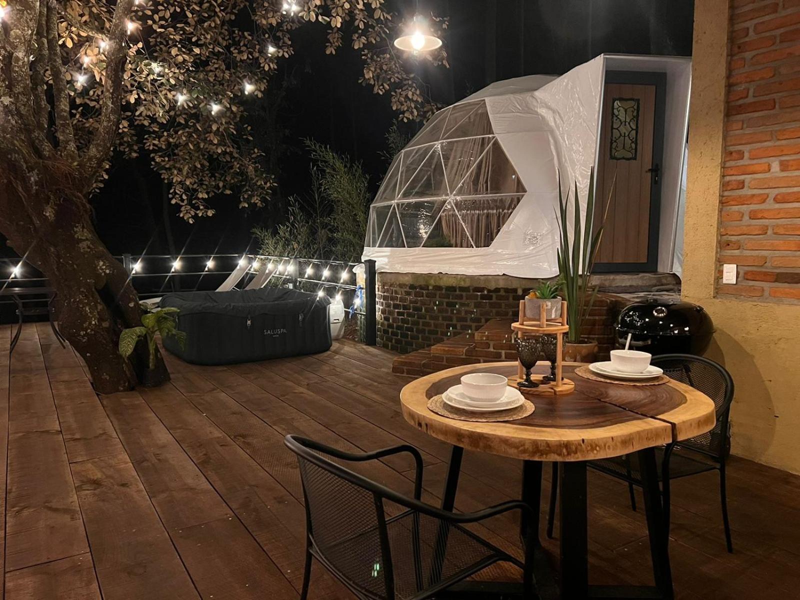 Hotel Tres Lunas Domo - Image 1