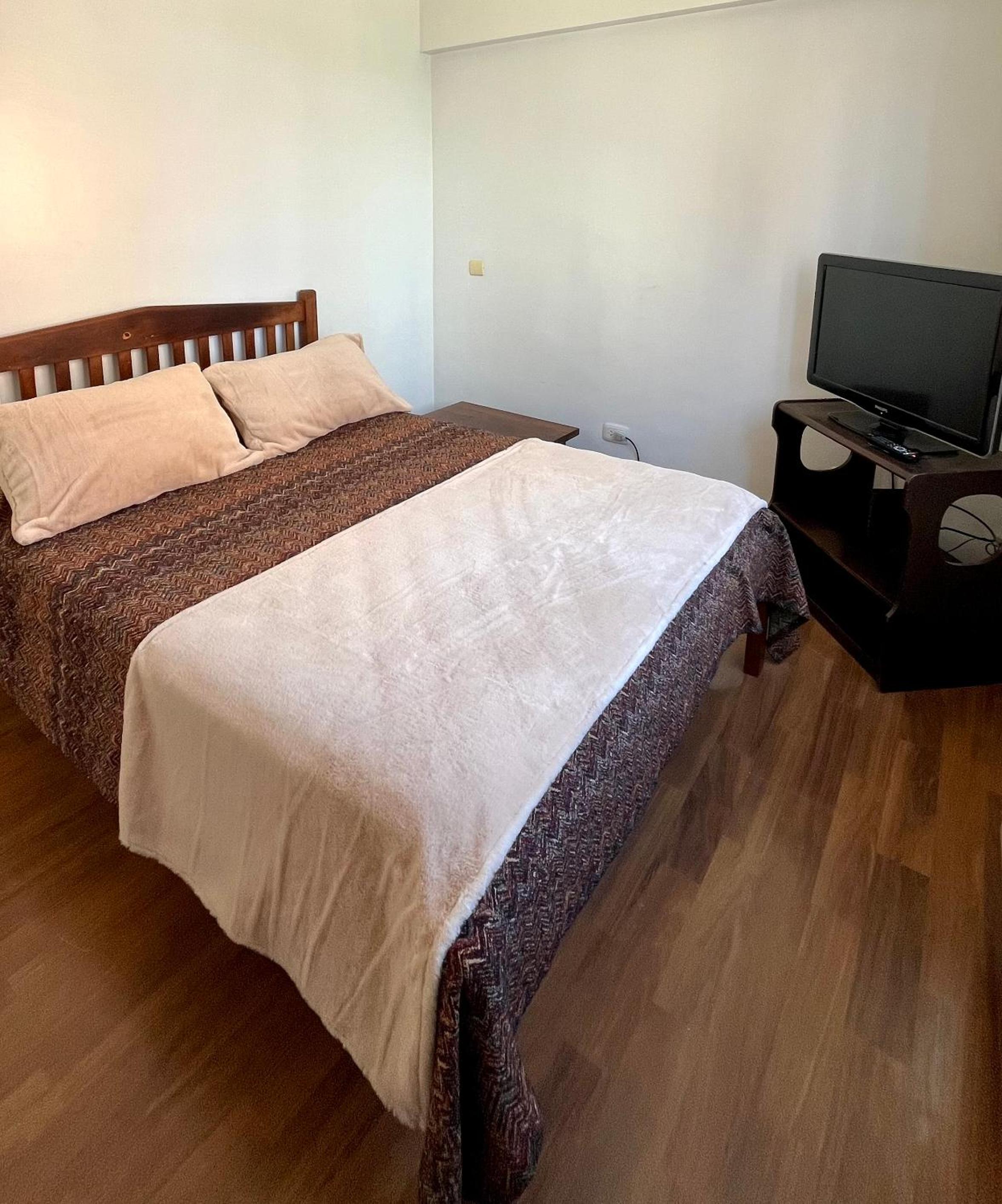 Depto 3 Dormitorios VARESE - TORREON