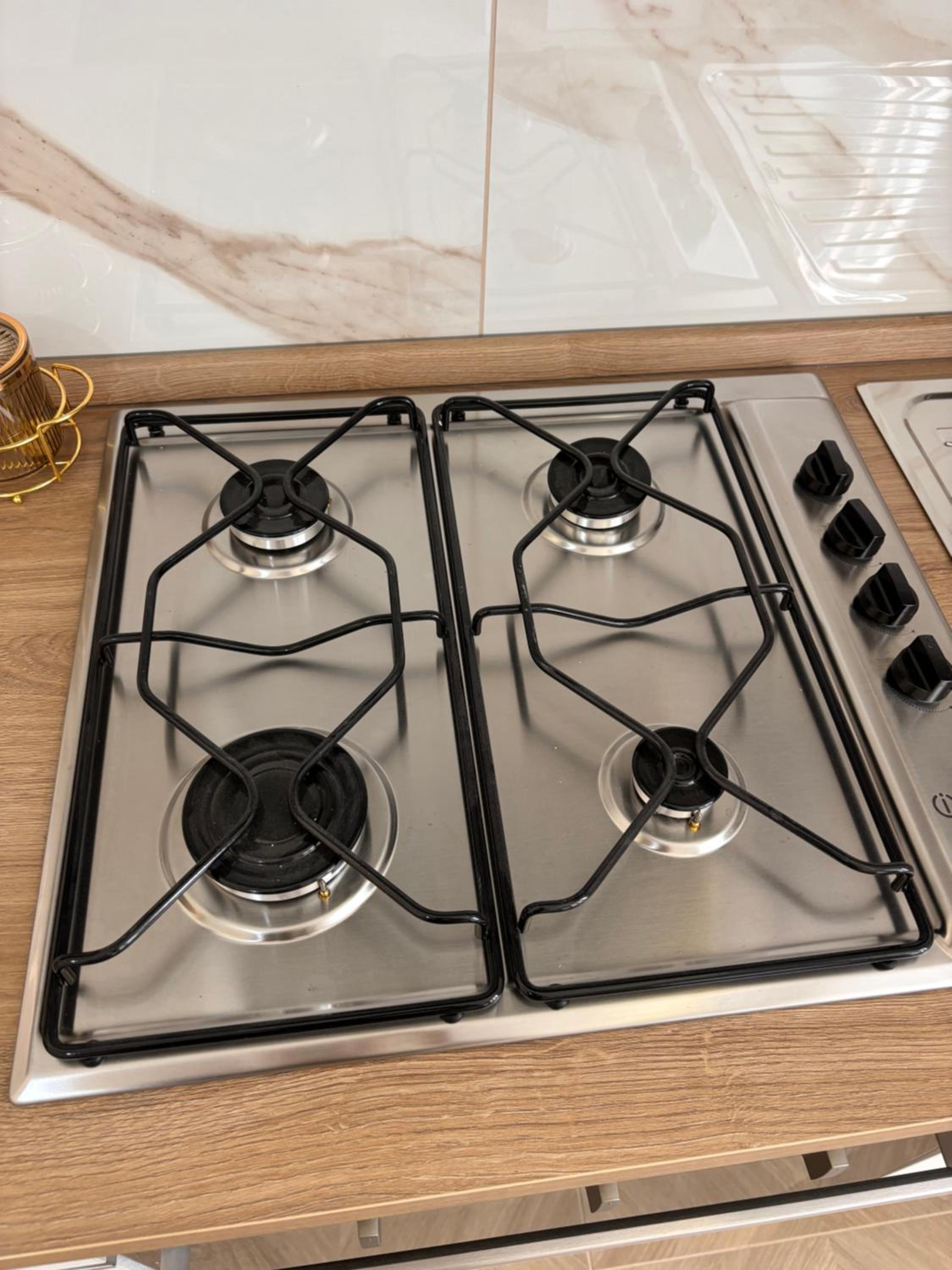 Essentia Home