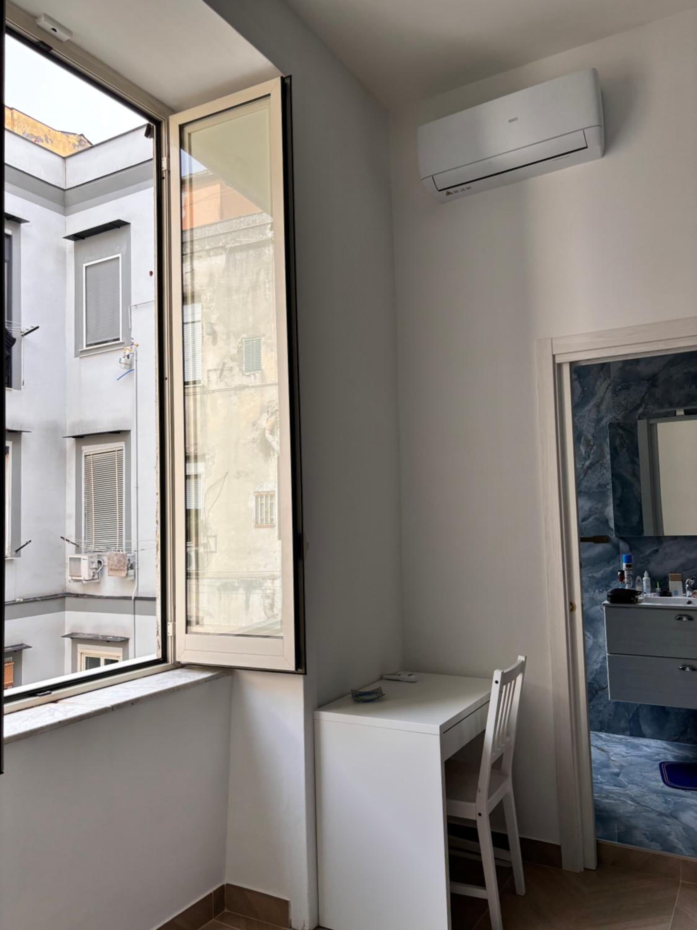 Essentia Home