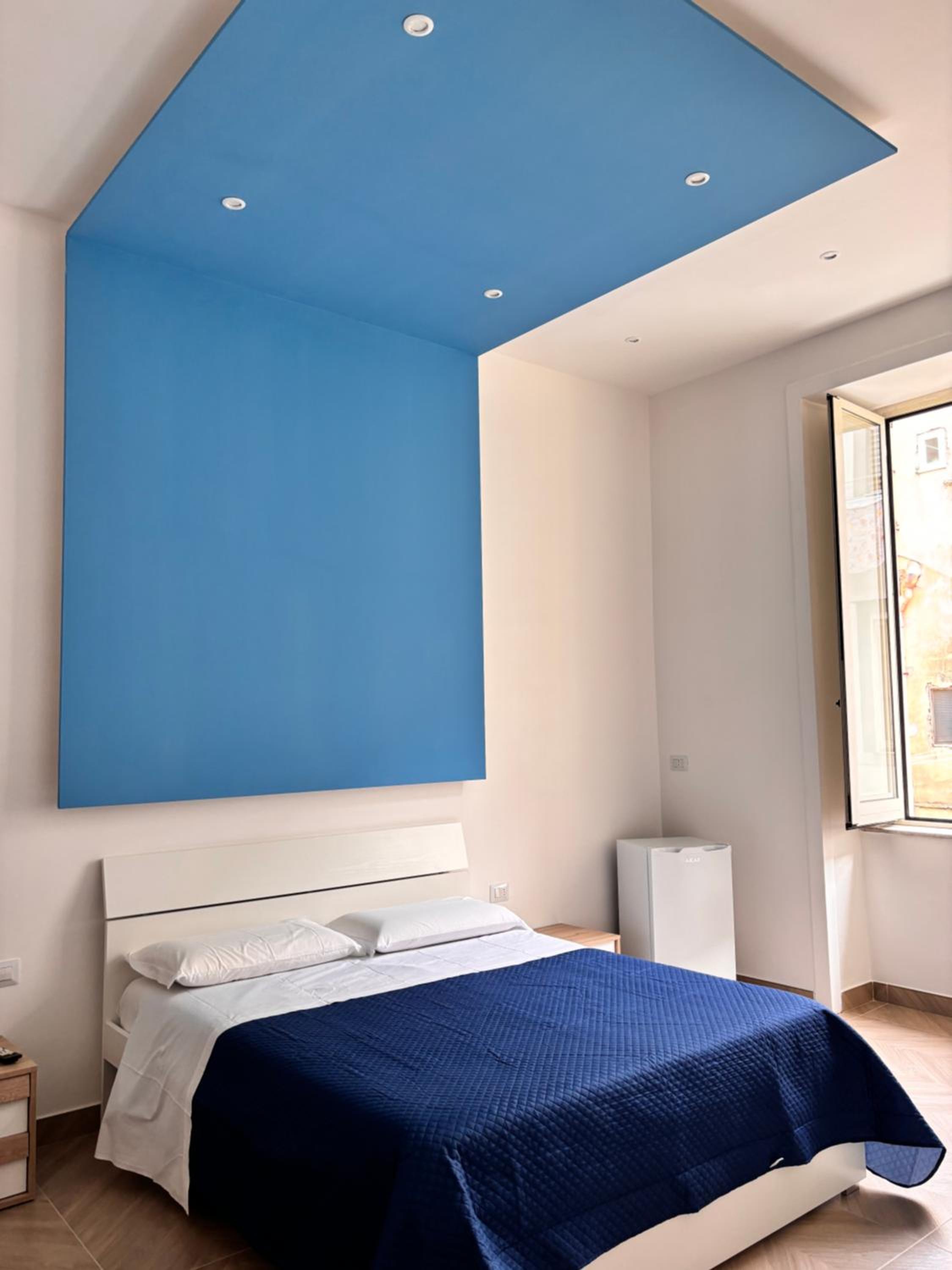 Essentia Home