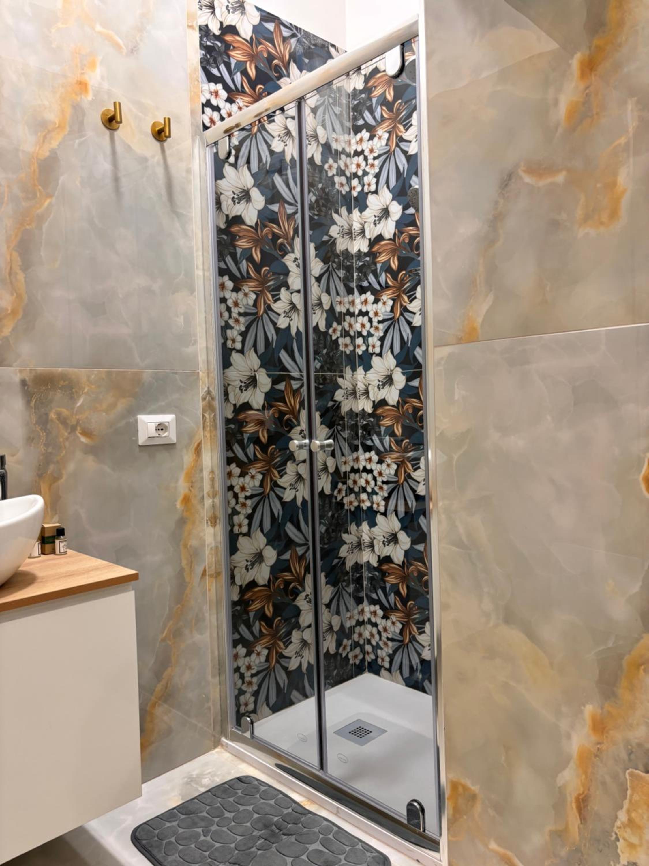 Essentia Home