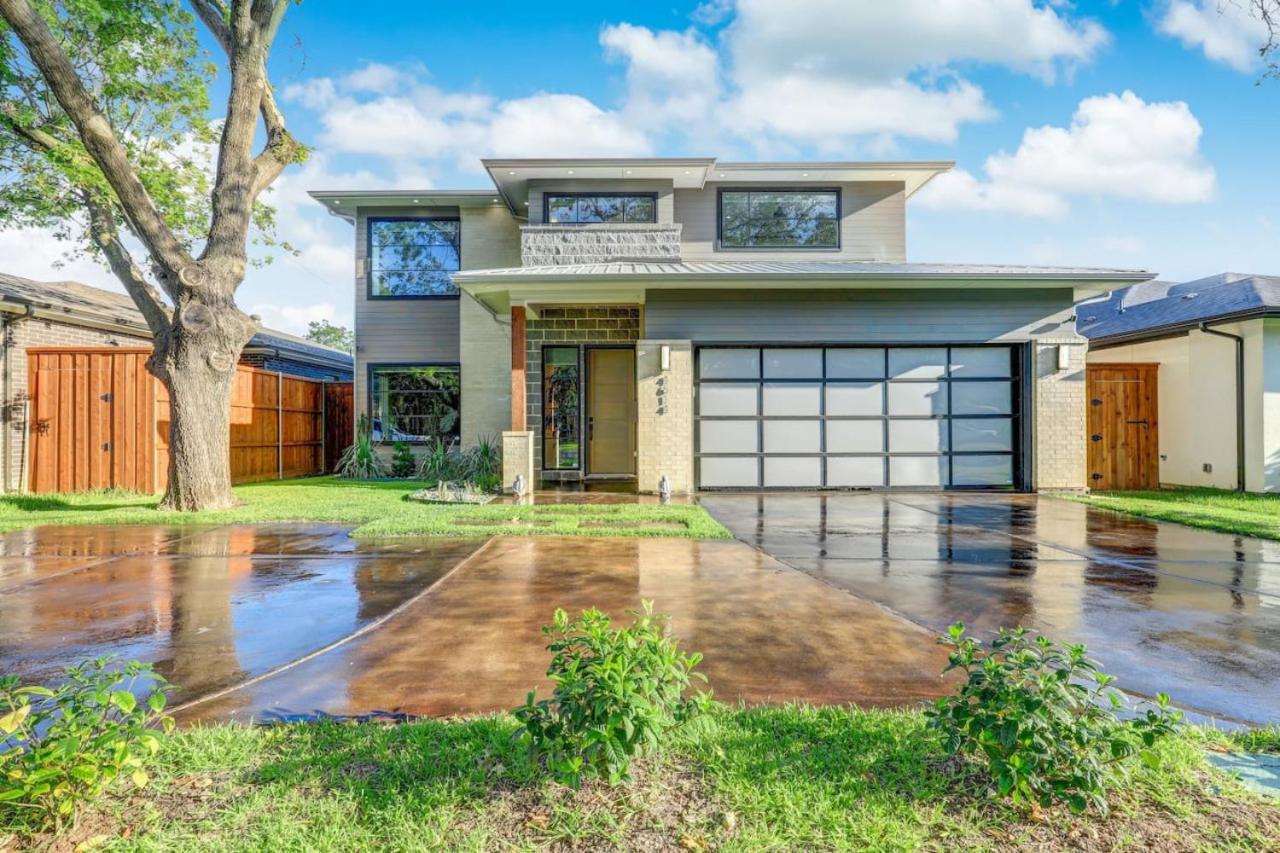 New! The Sunset Villa, Modern Luxury in Dallas view 5