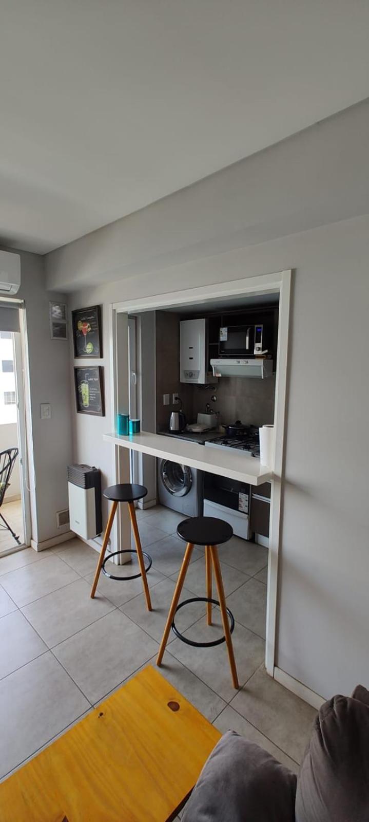 Departamento con seguridad 24hs, gym y pileta!