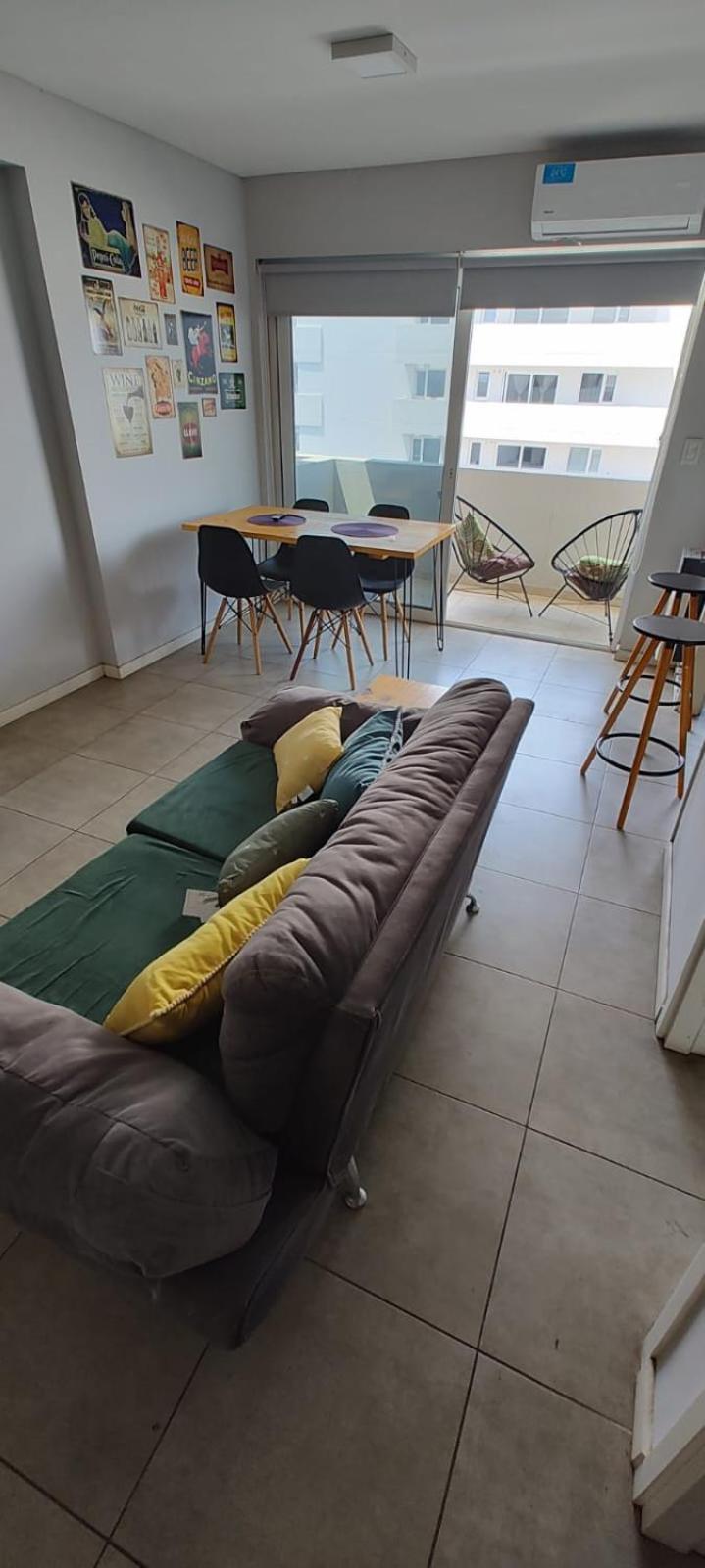 Departamento con seguridad 24hs, gym y pileta!