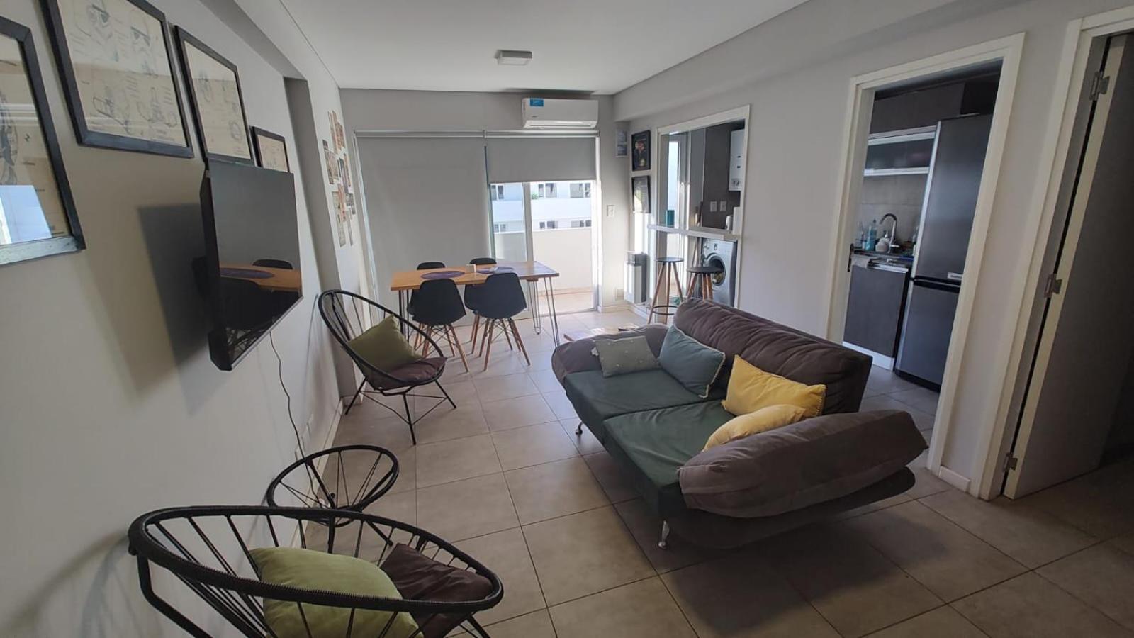 Departamento con seguridad 24hs, gym y pileta!
