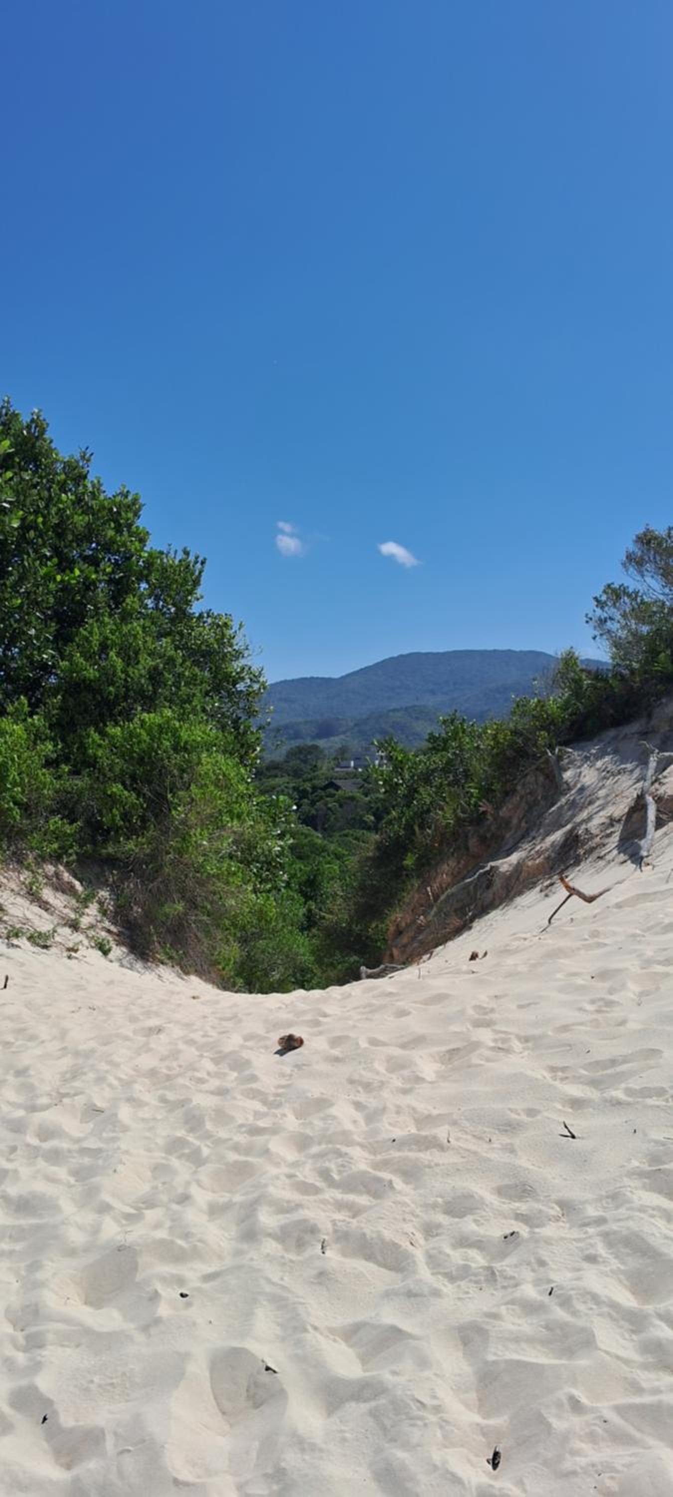 Toca da Suzara Suíte 2 Piscina Rio e Mar num só lugar
