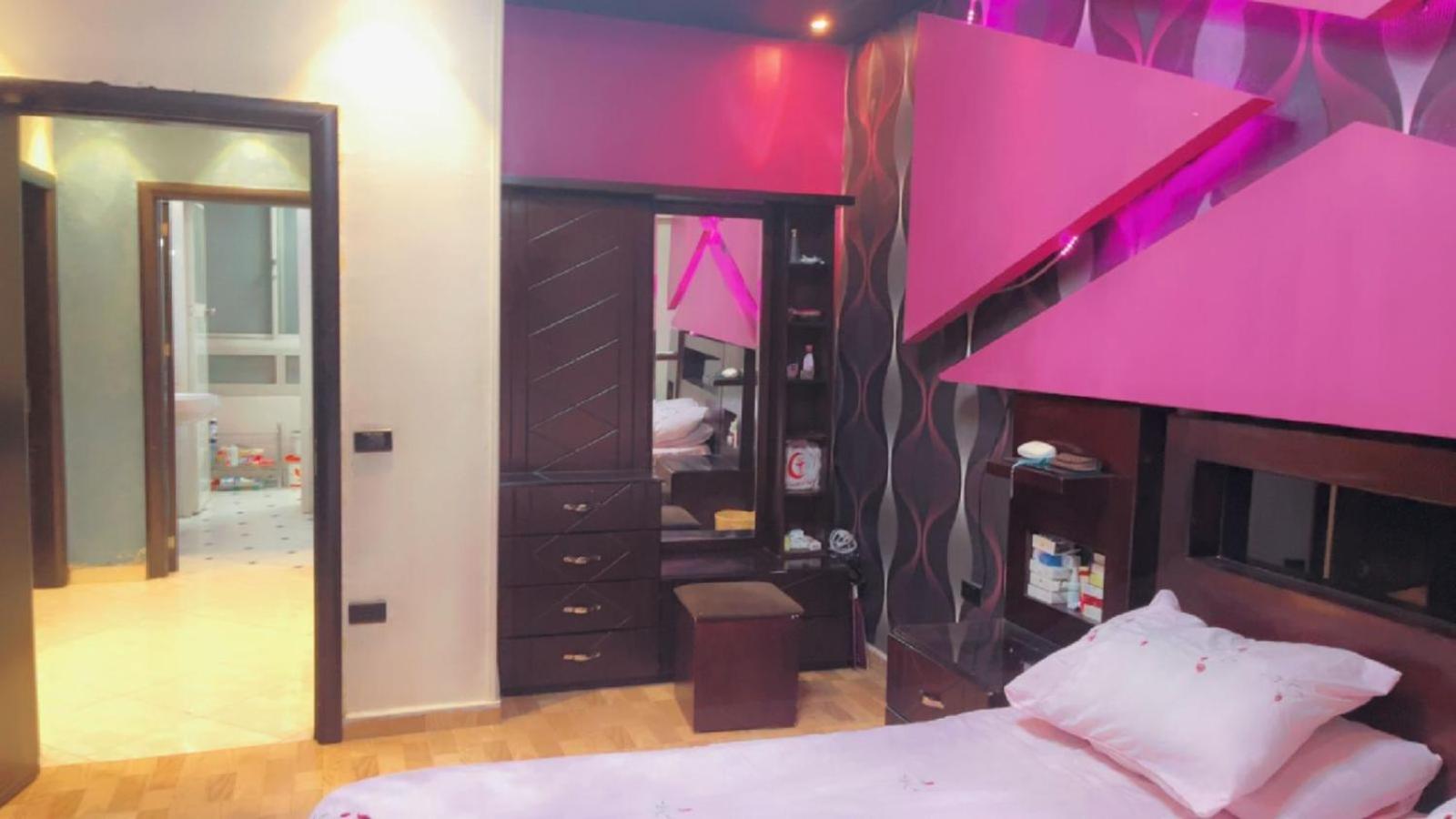 taj city near airport luxurious hotel apartment free taxi from and to the airport