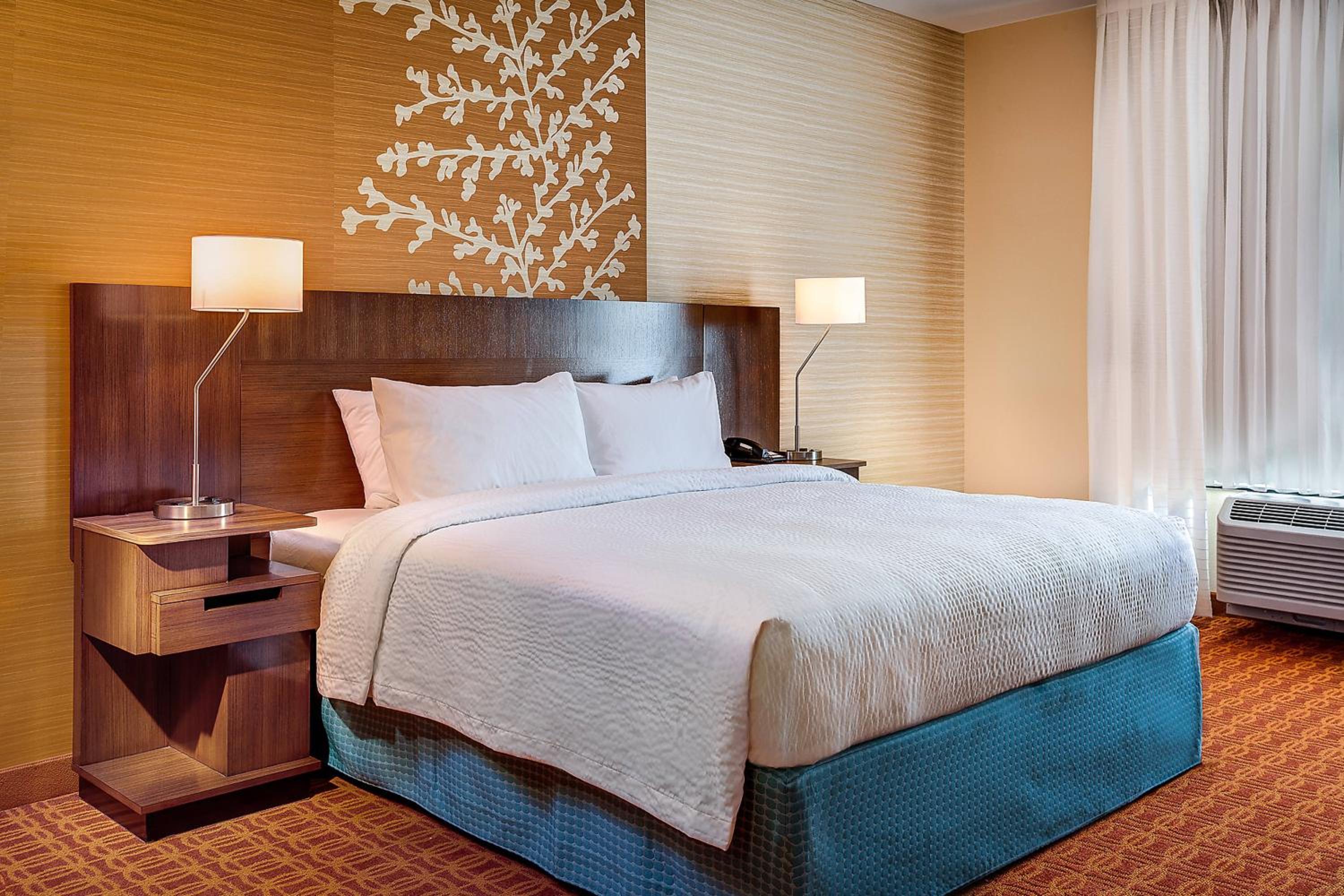 Fairfield by Marriott Inn & Suites Columbus view 5