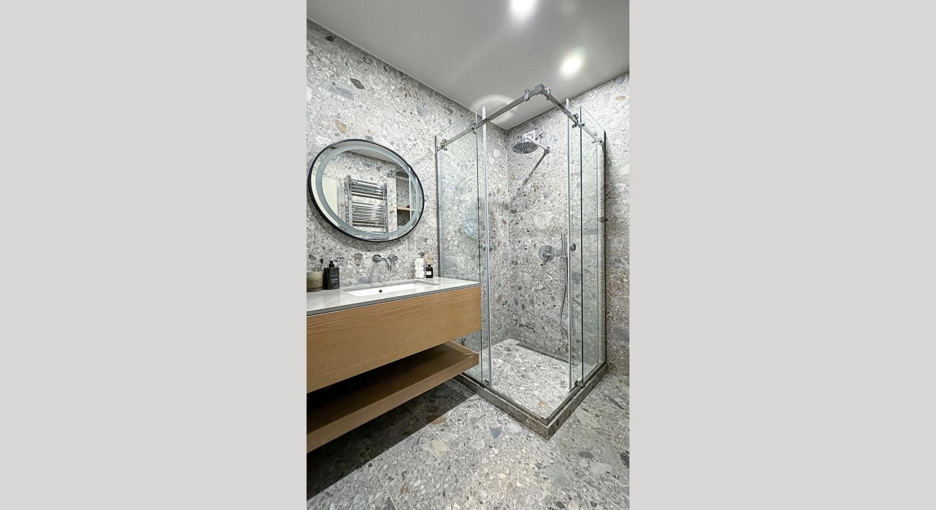 Luxury Apartment - Sea View
