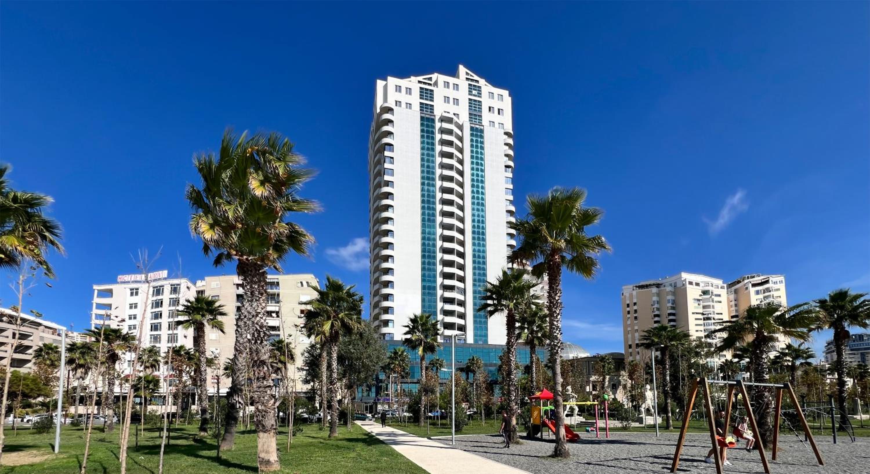 Luxury Apartment - Sea View