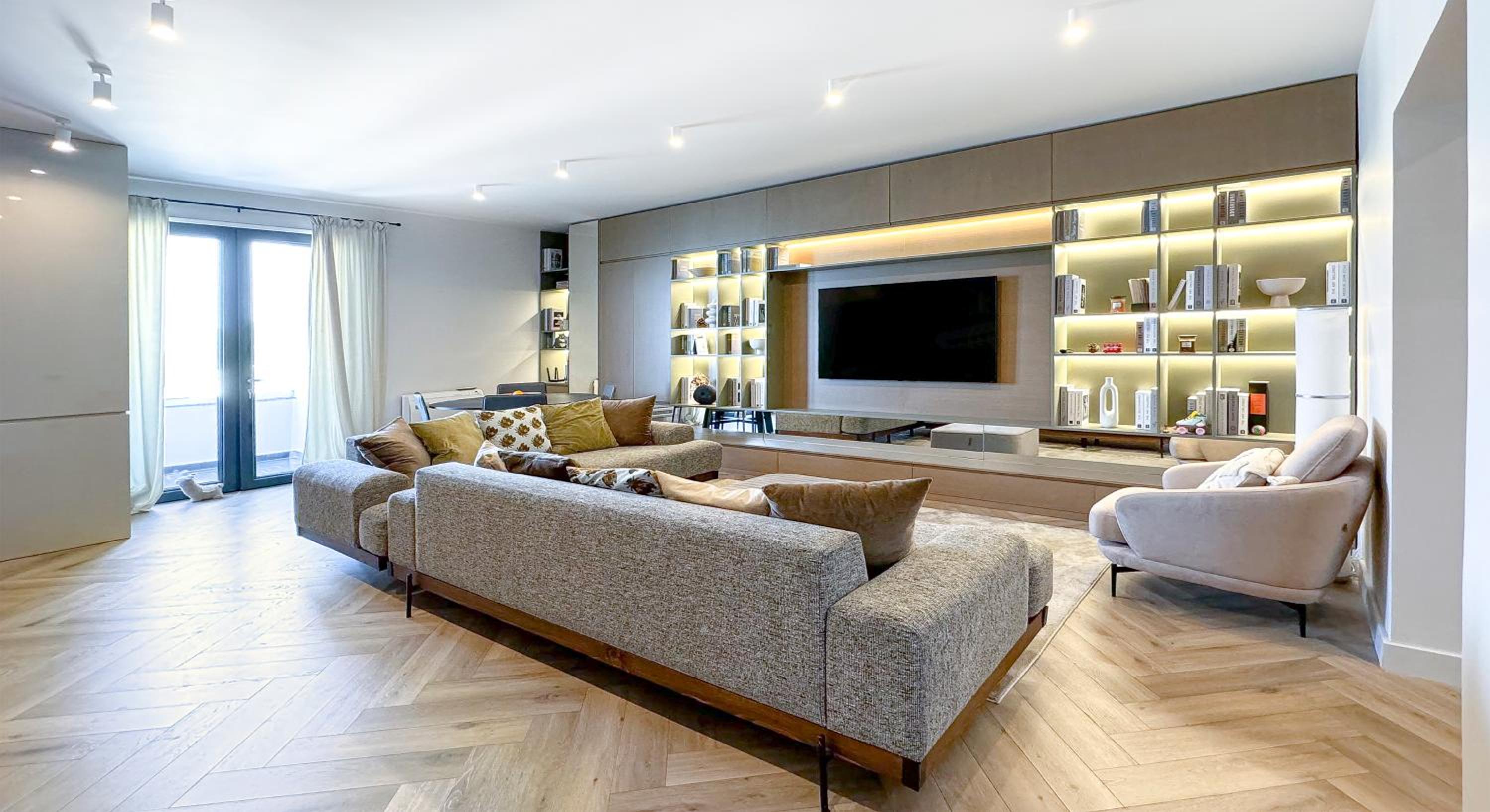 Luxury Apartment - Sea View