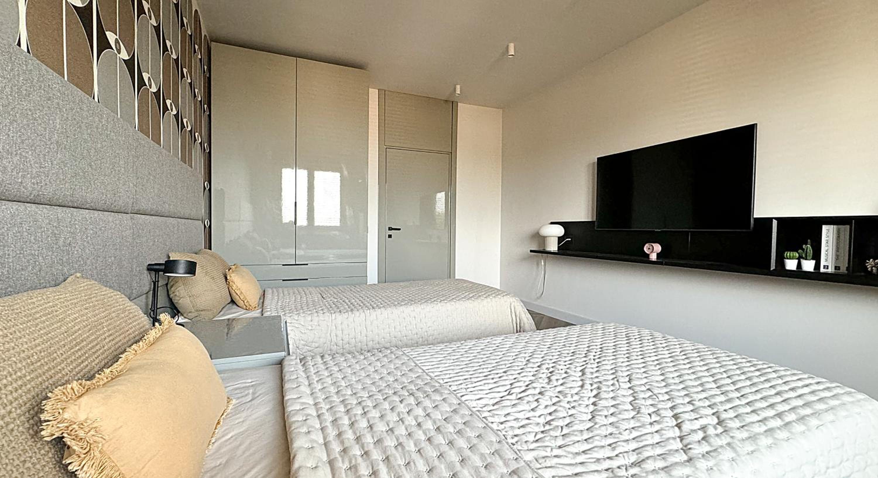 Luxury Apartment - Sea View