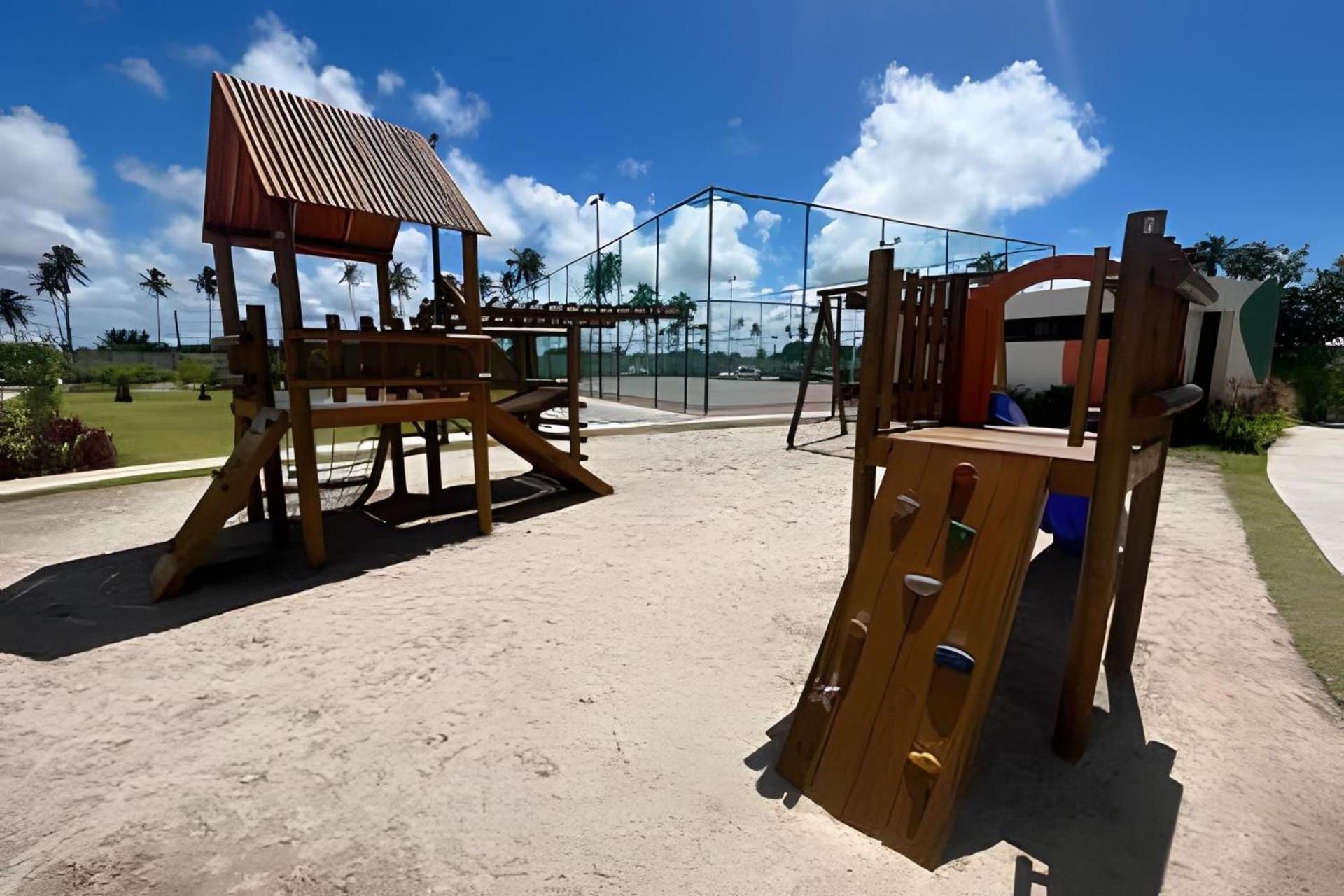 Pono 220 Mana Beach Experience