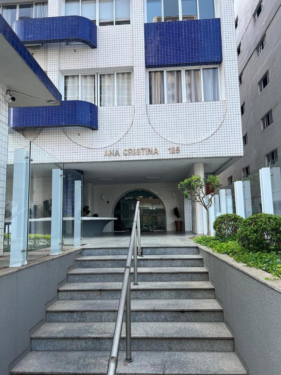 Apartamento beira mar