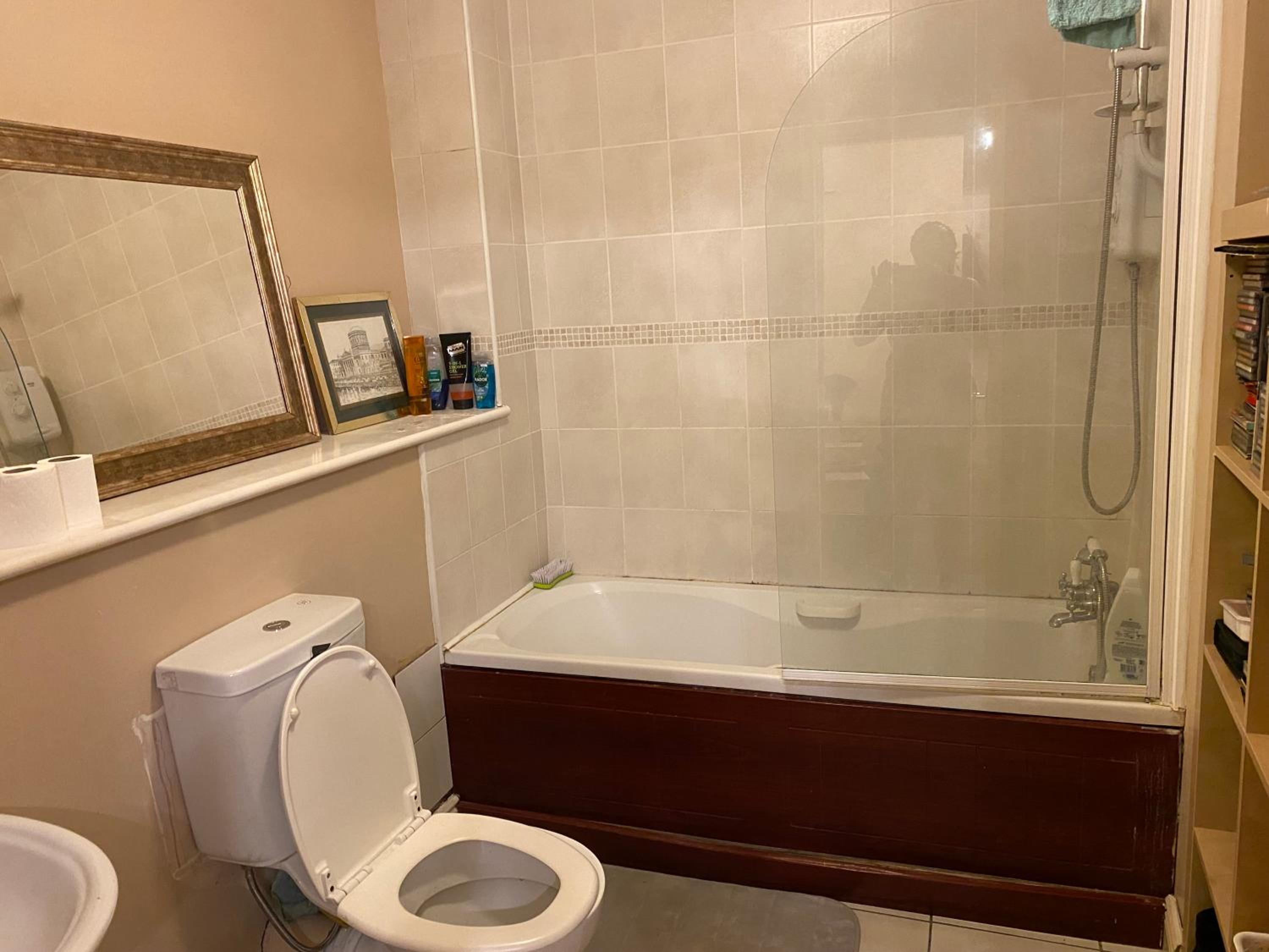 Comfy Apartment near Dublin Airport with FREE PARKING