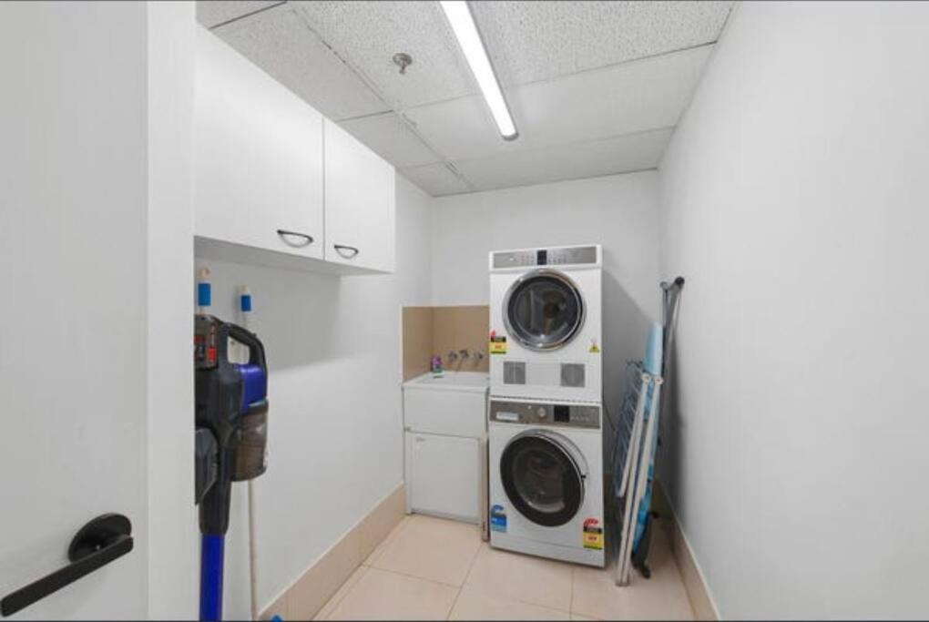 Entire rental unit Ocean City views Netflix