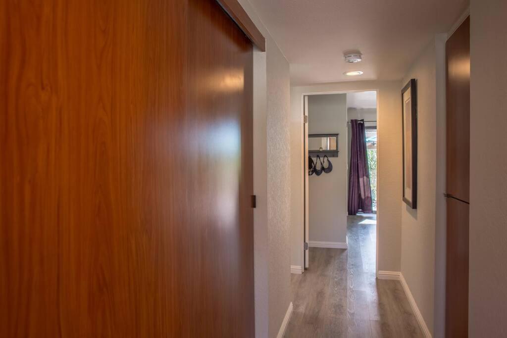Charming Palm Desert Oasis - An Ideal Getaway Home view 3