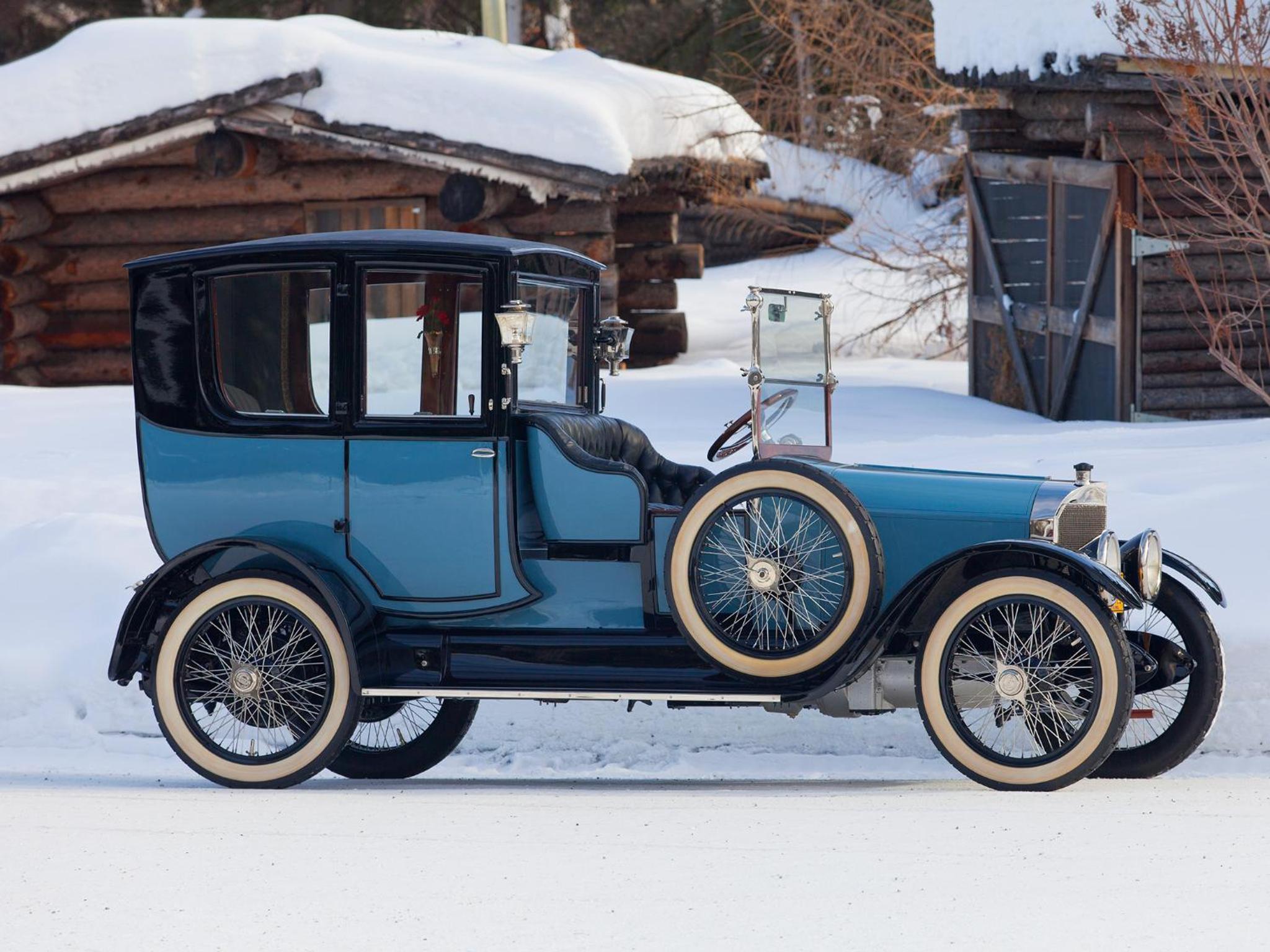 Fairbanks Vacations - Wedgewood Resort - Property Image 3