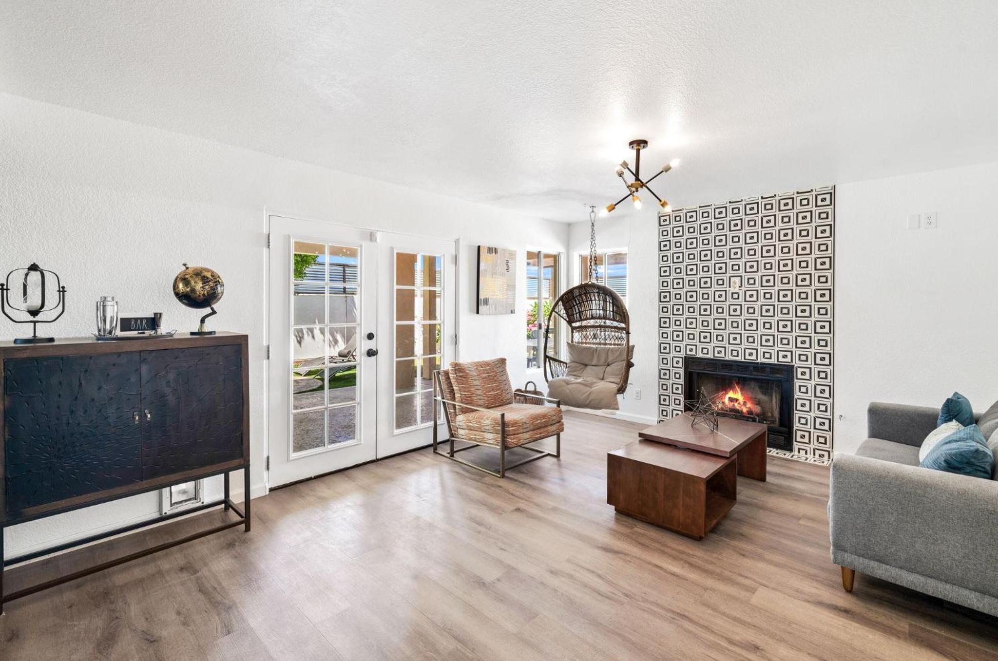 Serene Oasis with BBQ Heated Salt Water Pool SPA Game Room view 4