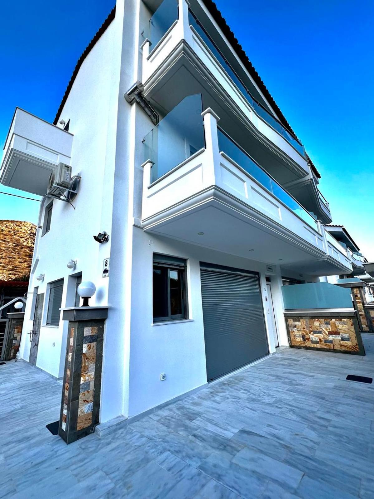 ALTAVILLAS maisonettes