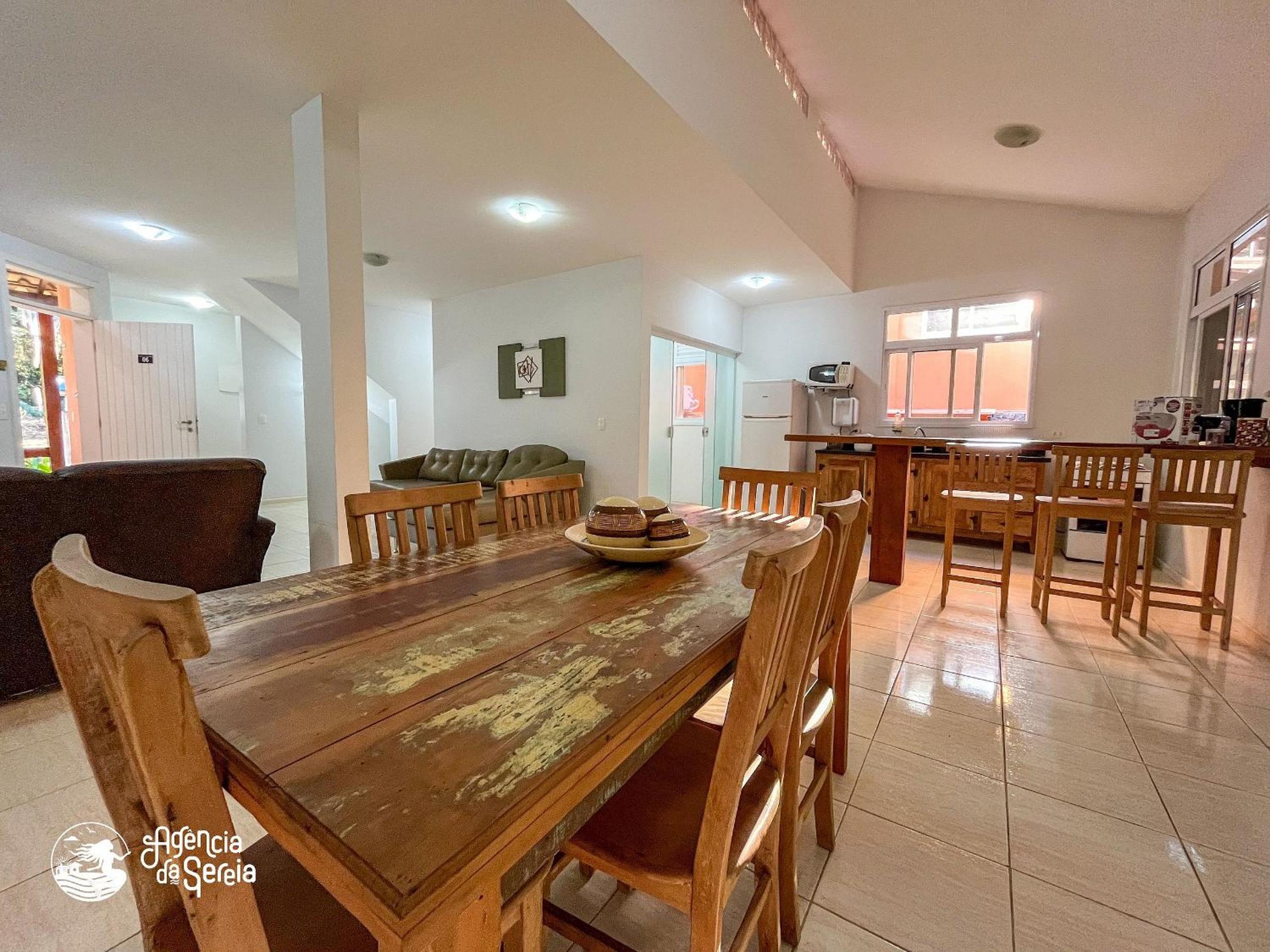 Casa charmosa em condomínio no Sul de Ilhabela