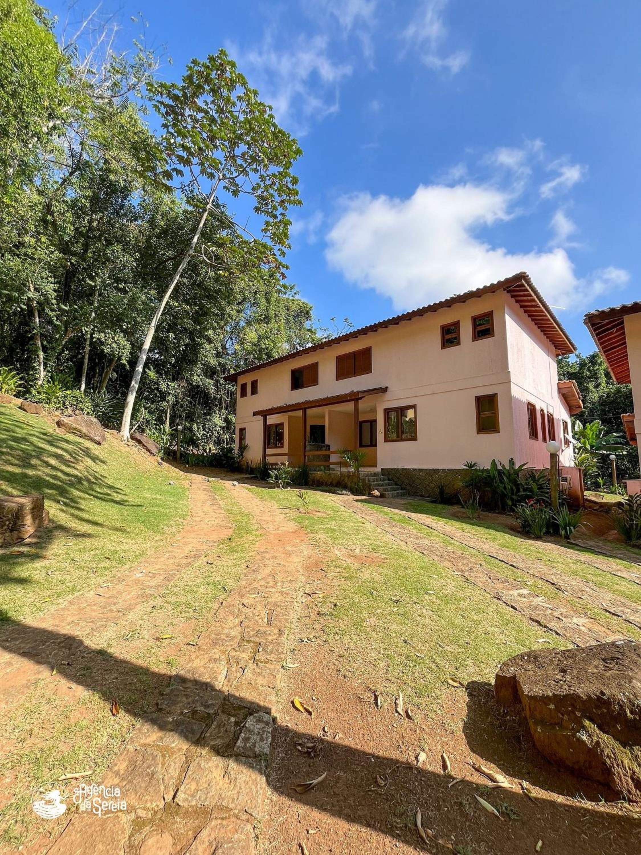Linda casa perto da praia das Conchas em llhabela