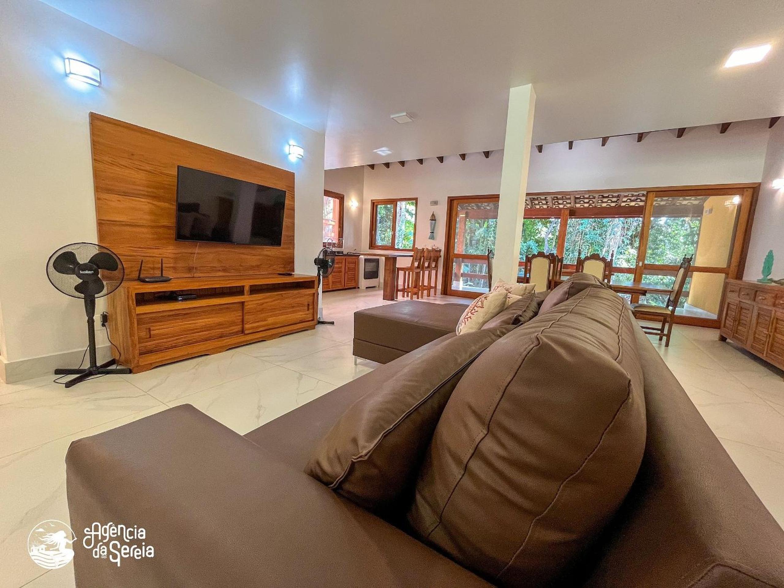 Linda casa perto da praia das Conchas em llhabela