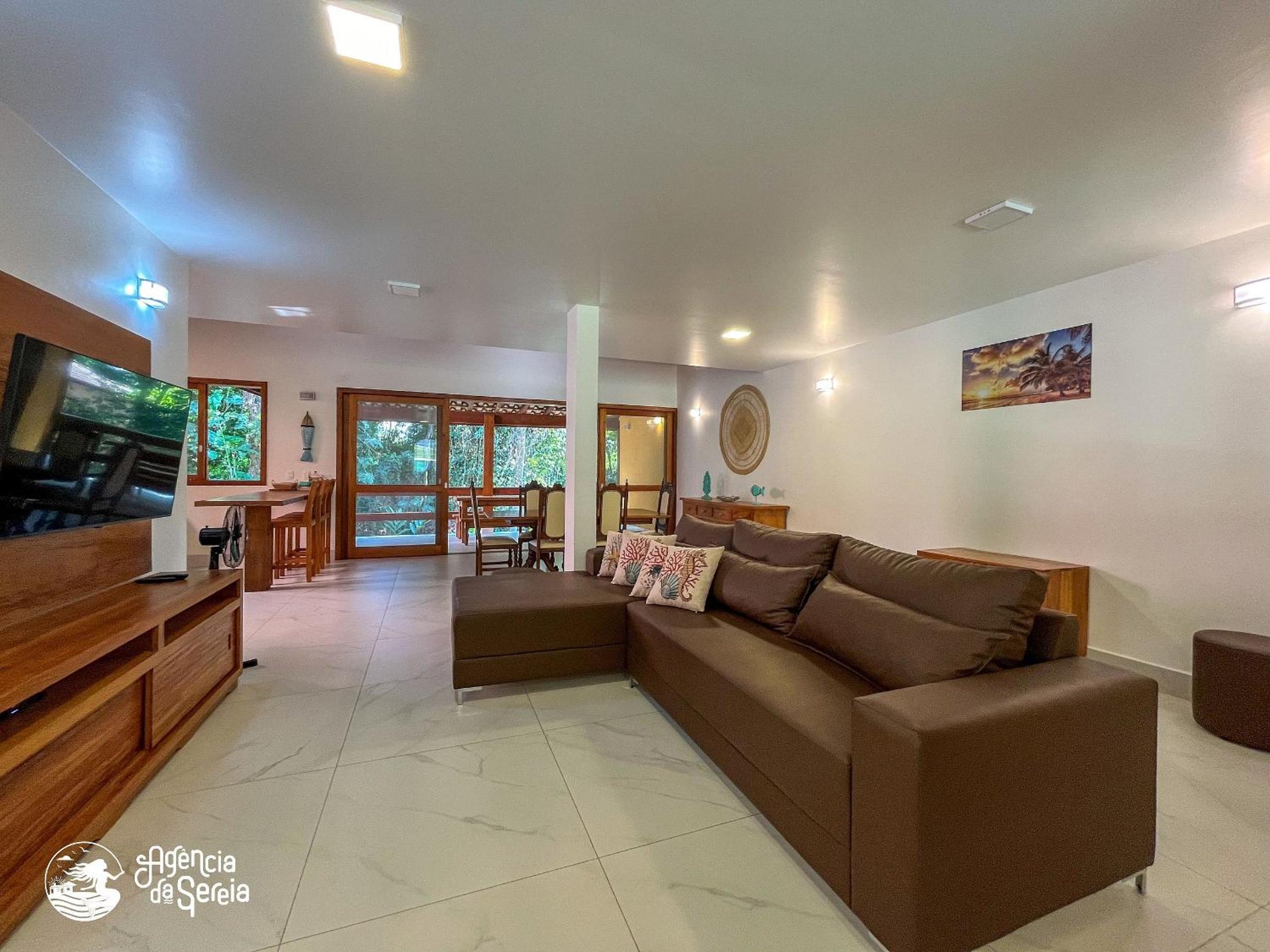 Linda casa perto da praia das Conchas em llhabela