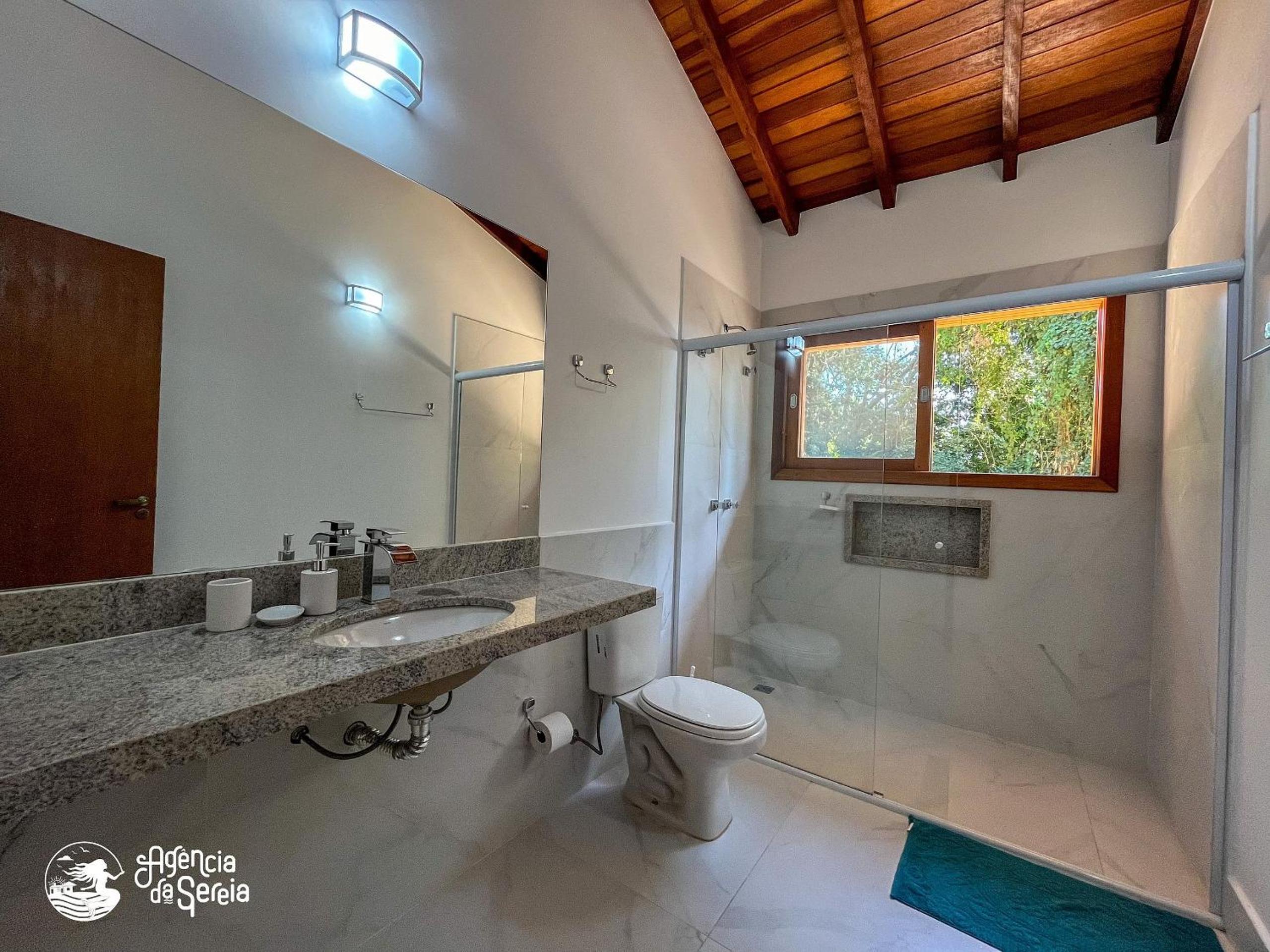 Linda casa perto da praia das Conchas em llhabela