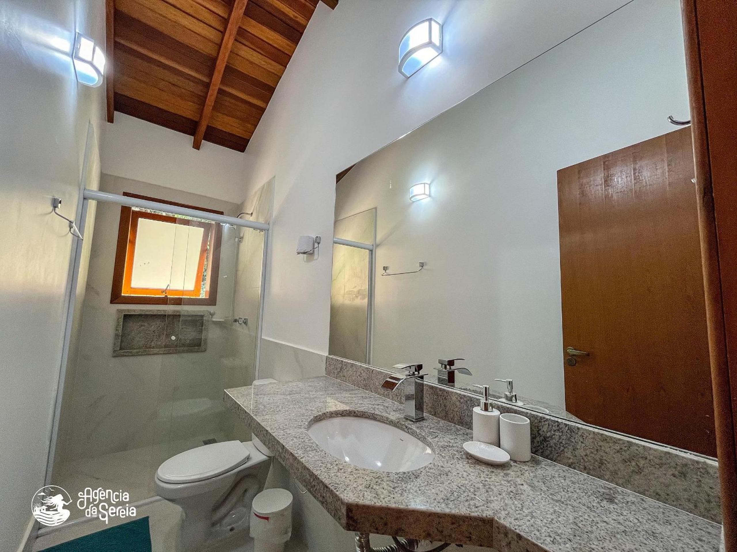 Linda casa perto da praia das Conchas em llhabela