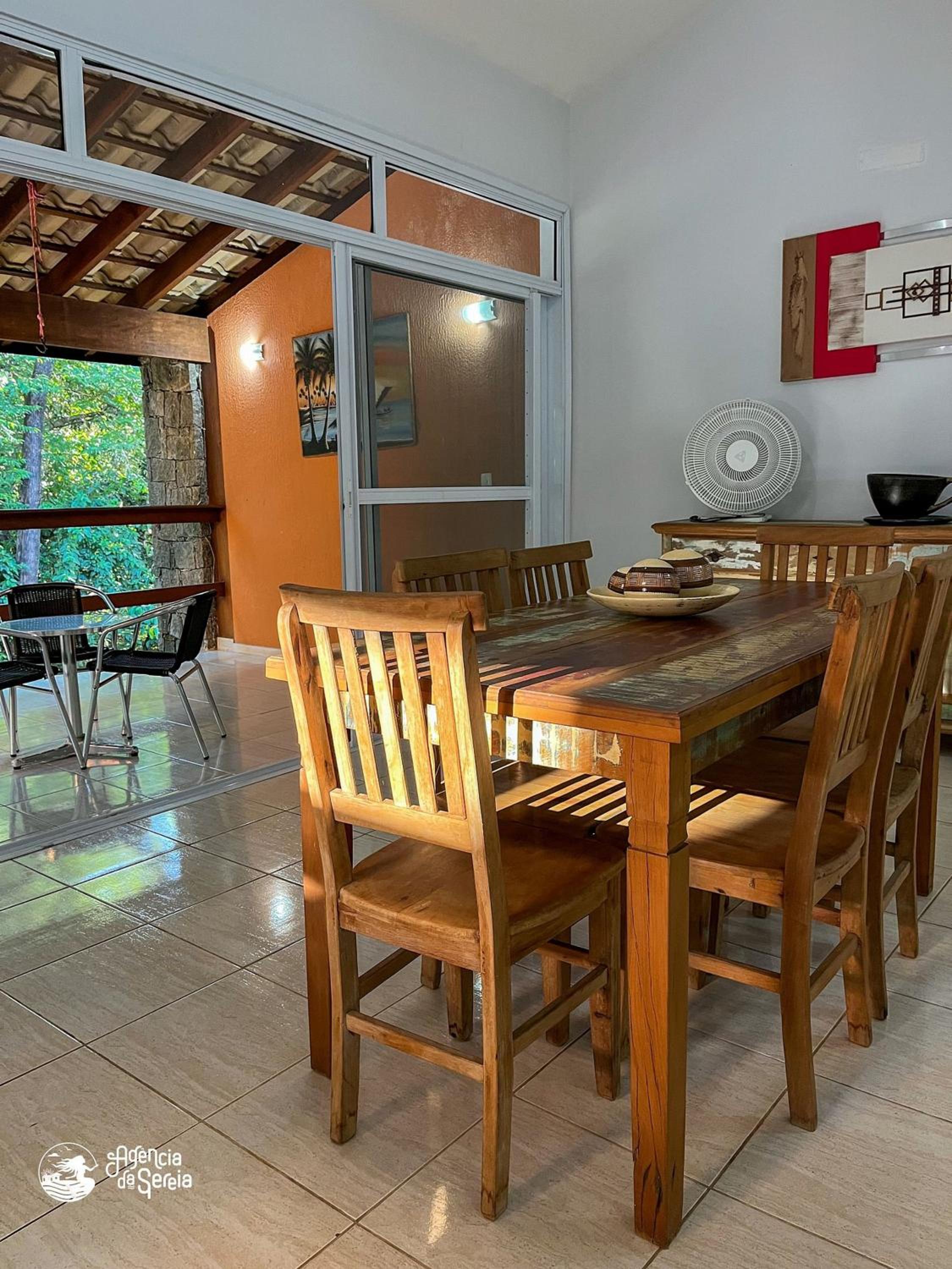 Casa charmosa em condomínio no Sul de Ilhabela