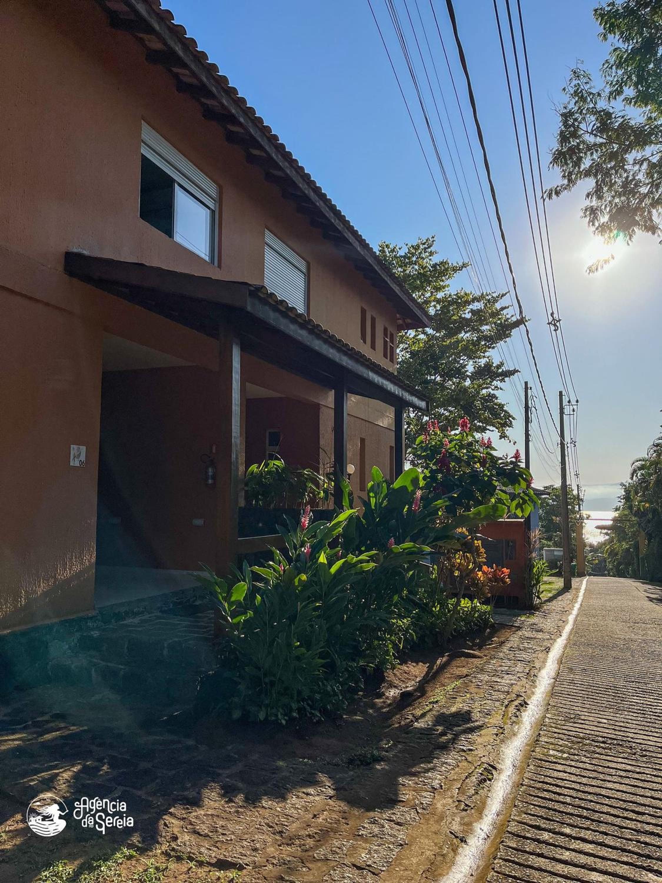 Casa charmosa em condomínio no Sul de Ilhabela